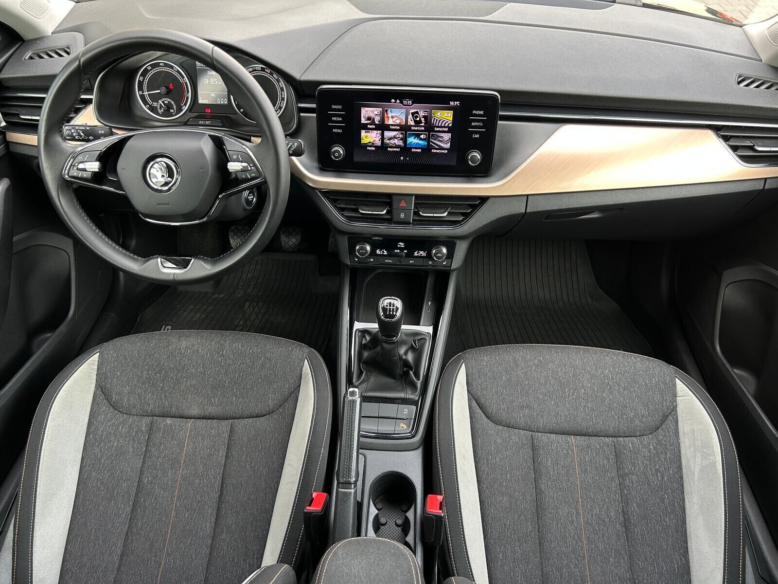 Style, Tempomat, Kamera, CarPlay, KESSY, Salon Polska, 1 właściciel