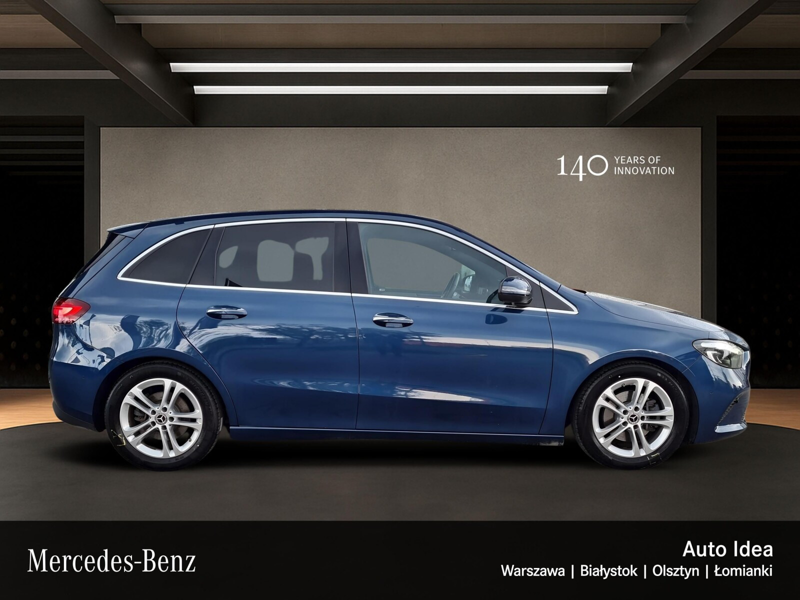 MHEV / Keyless / Ambiente / Skóra / Hak Holowniczy z ESP