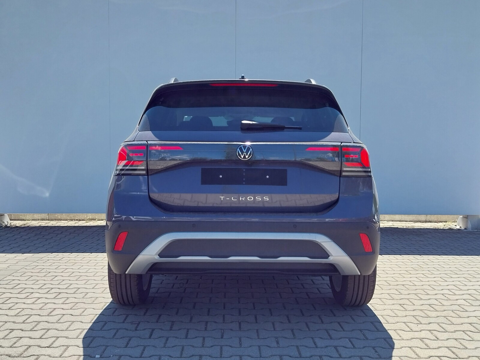 T-Cross Life Plus 1.0 TSI 85 kW / 116 KM manualna, 6-biegowa