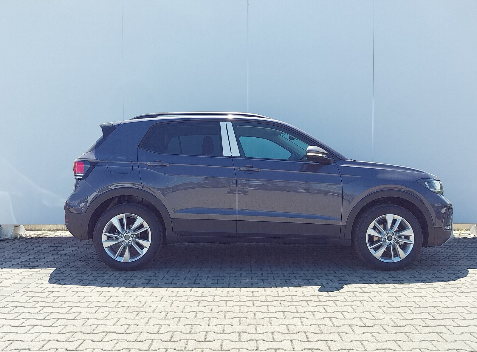 T-Cross Life Plus 1.0 TSI 85 kW / 116 KM manualna, 6-biegowa