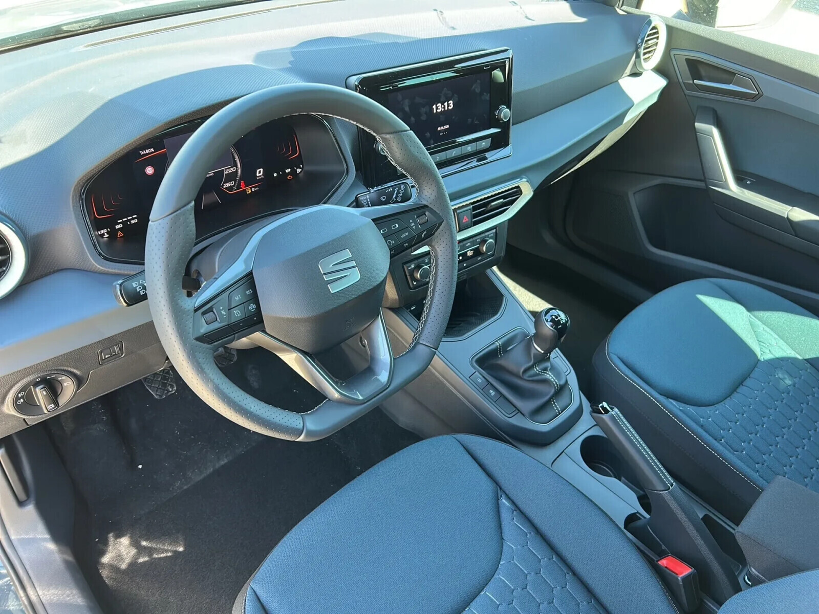 Style Plus 1.0 TSI 95 KM manualna 5-biegowa