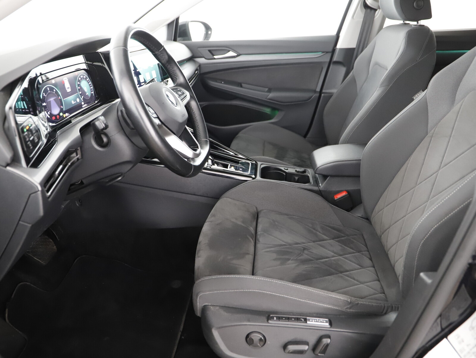 Golf VIII 2.0 TDI Style DSG ,150KM fv23%vat