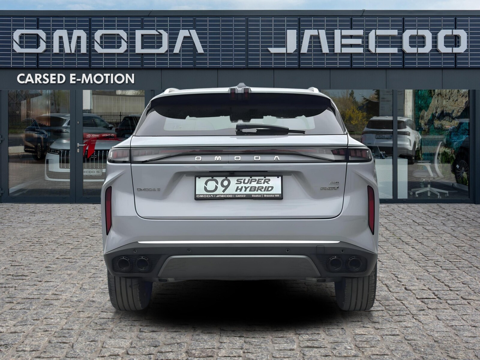 Omoda 9 Technology silver PHEV Exclusive