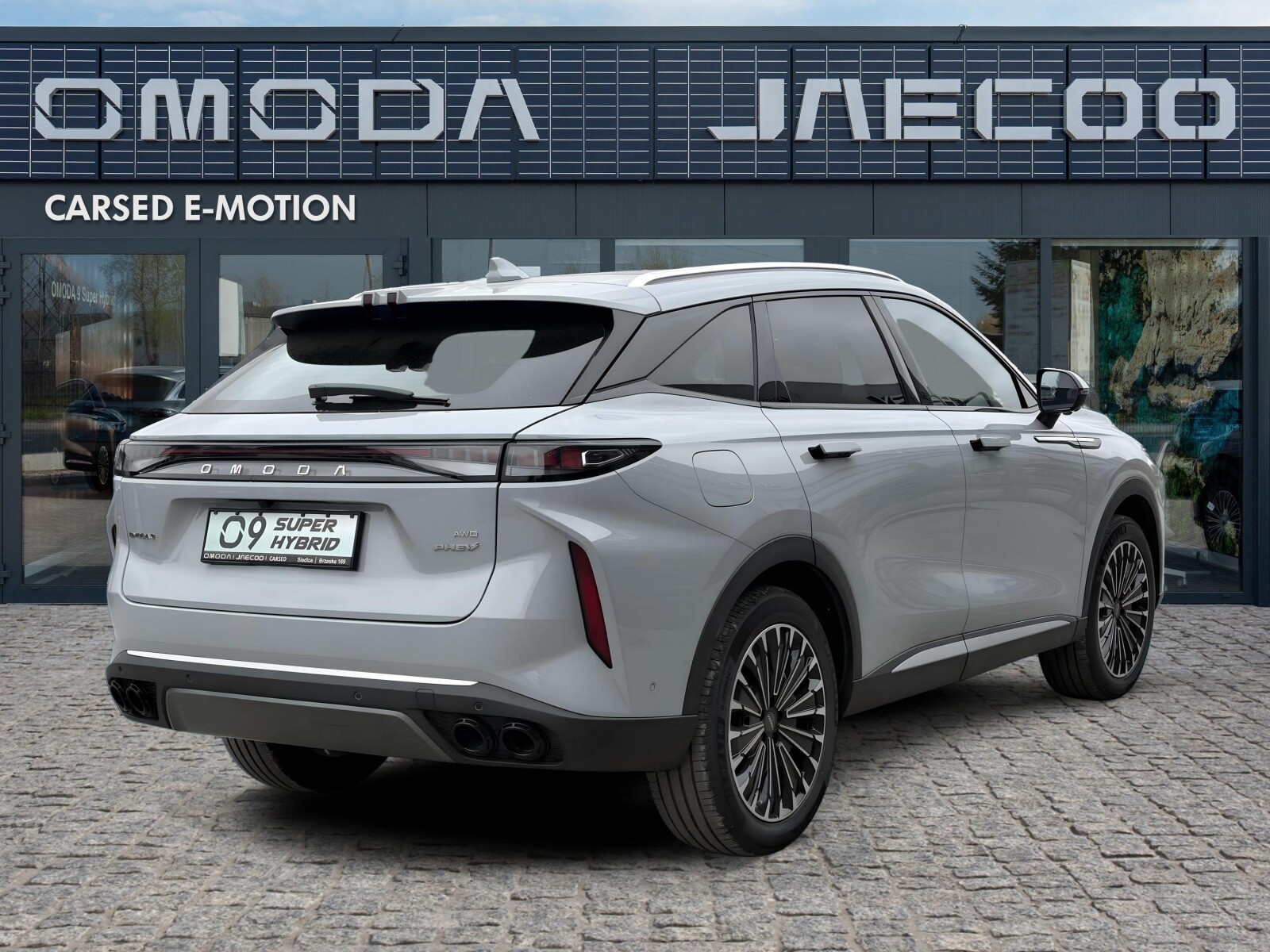 Omoda 9 Technology silver PHEV Exclusive