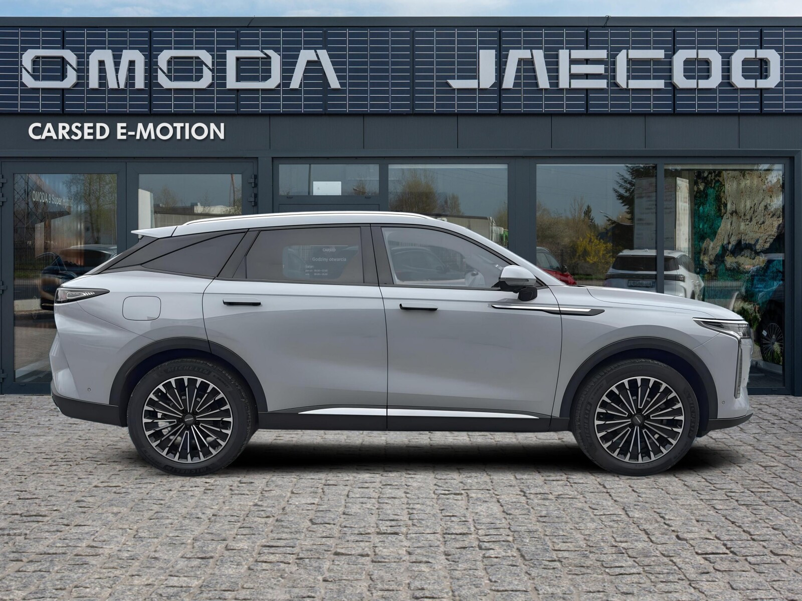 Omoda 9 Technology silver PHEV Exclusive