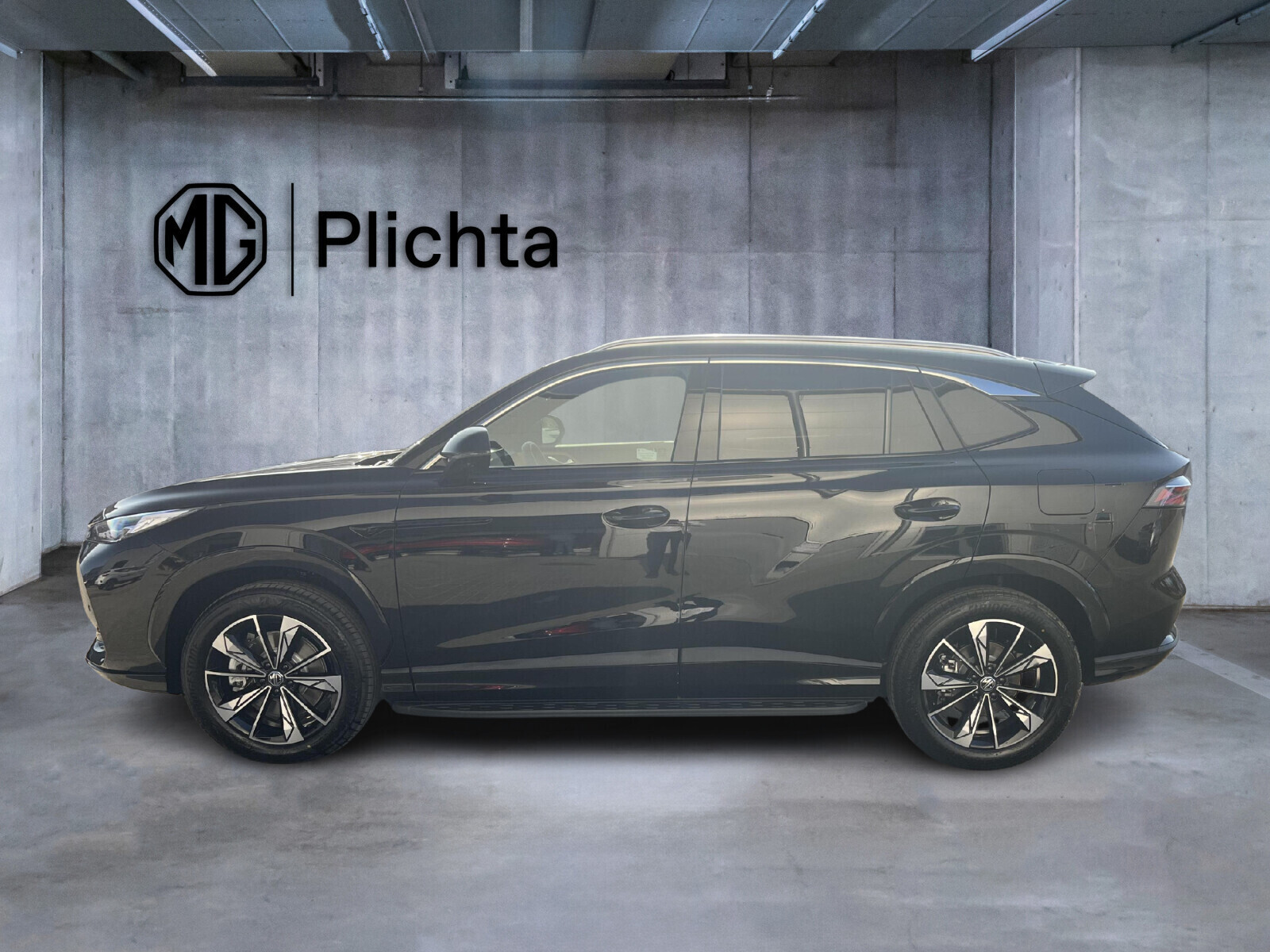 MG EHS Plug-In Hybrid