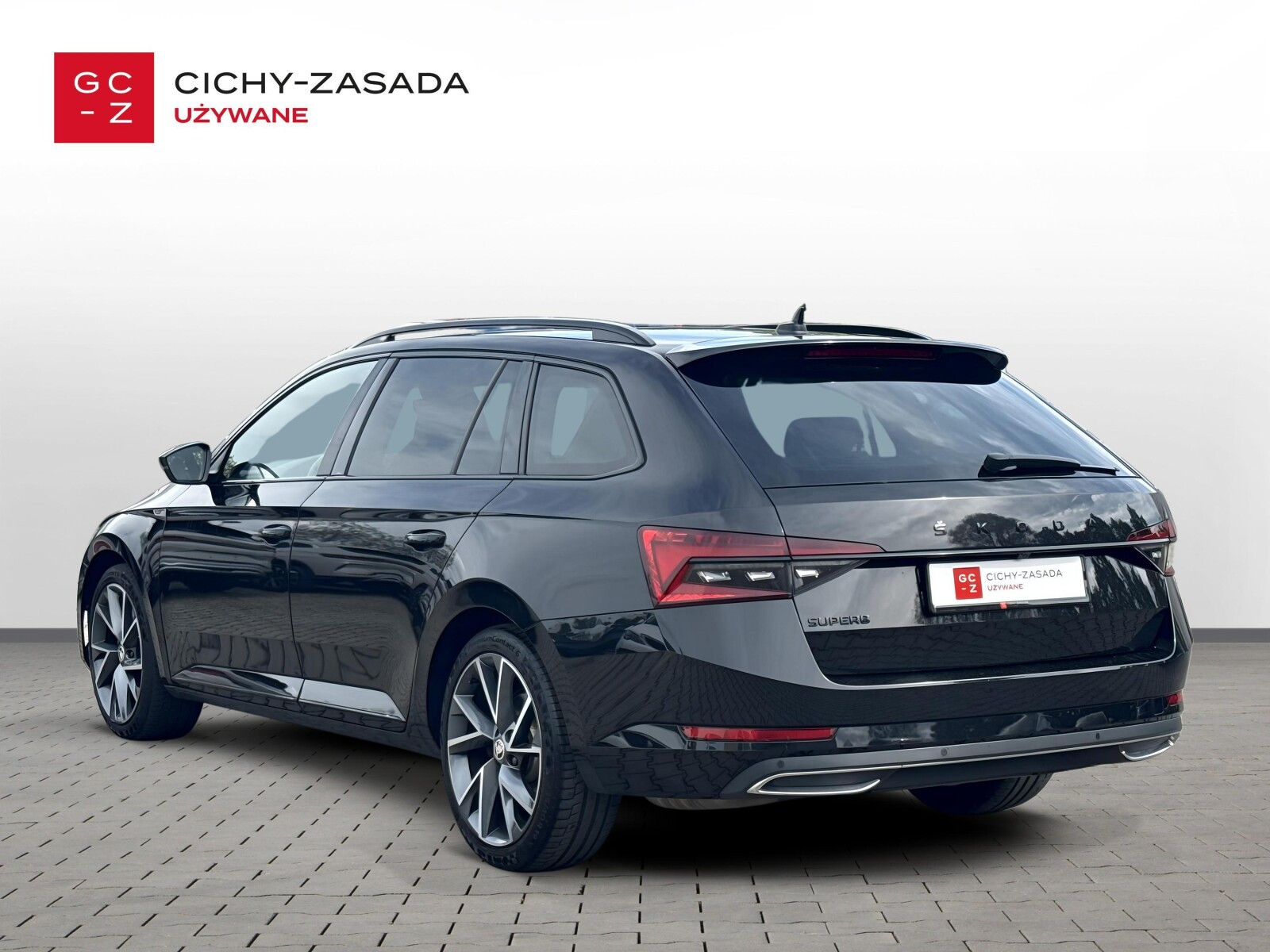 Sportline 2.0TDI Hak, Matrix, Dach Panoramiczny, DCC, ACC Ambiente