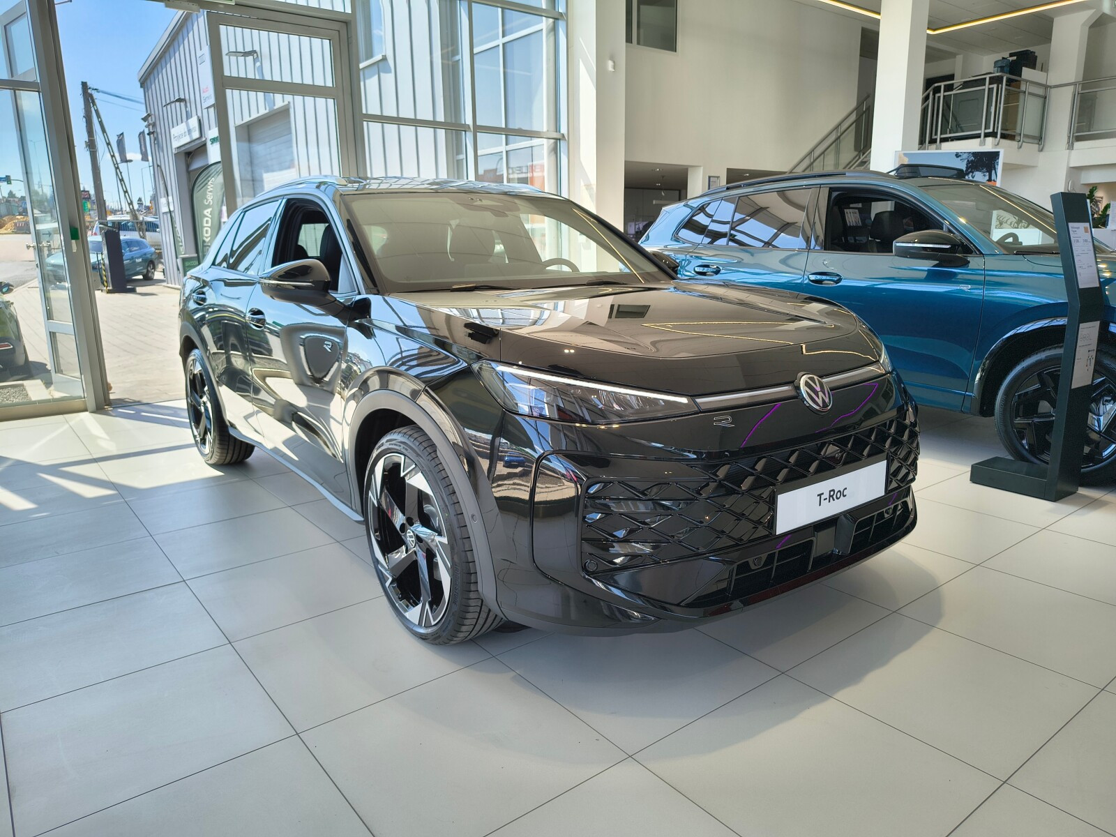 Volkswagen T-Roc R-Line 1.5 eTSI 110 kW / 150 KM automatyczna, DSG 7-stopniowa