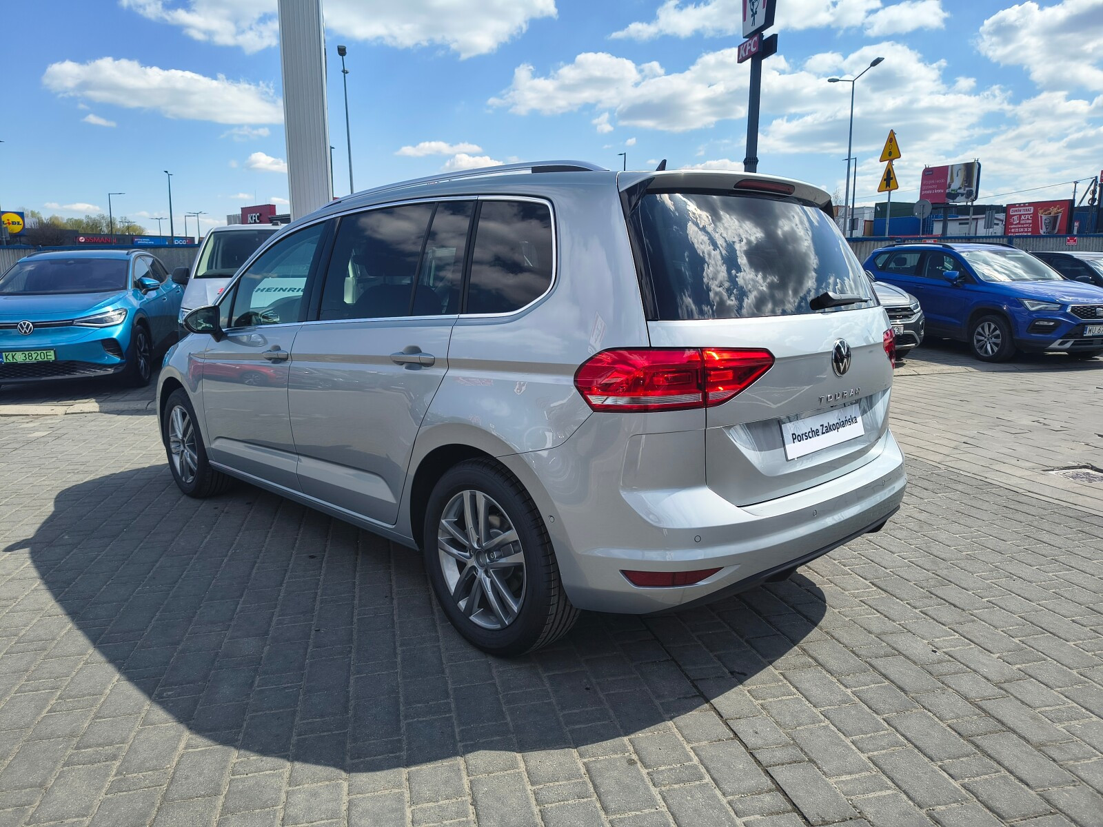 Touran Highline 1.5 TSI EVO 110 kW / 150 KM automatyczna, DSG 7