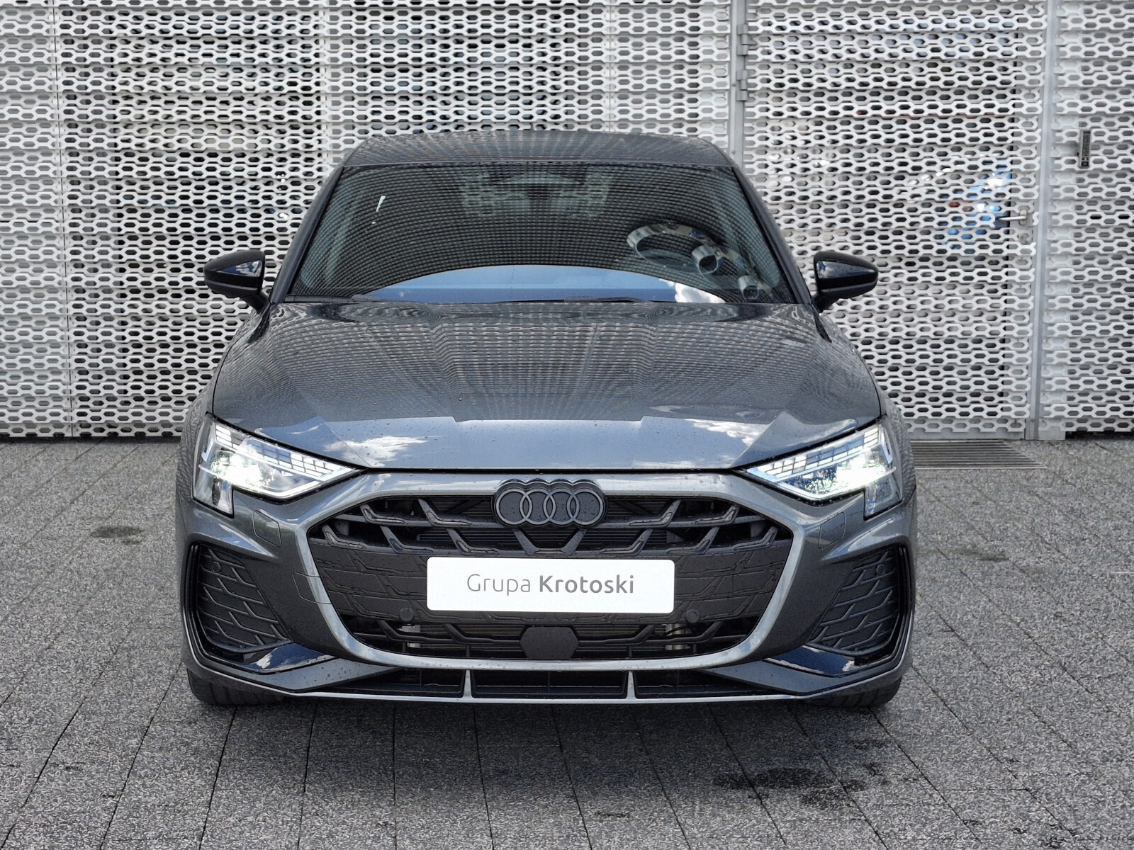 S line TFSI e 200 kW S tronic * Pakiet Technology *