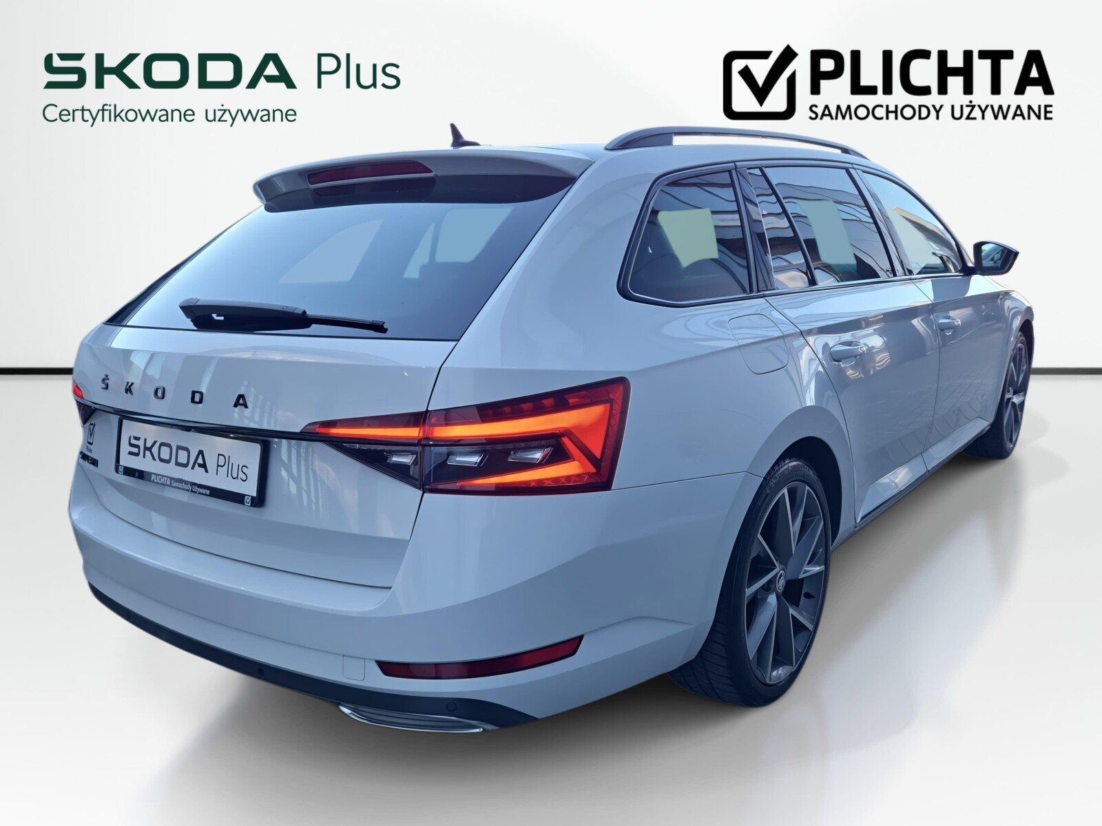 FULL LED DSG HAK Kamera Podgrzewane fotele/przednia szyba FV23%