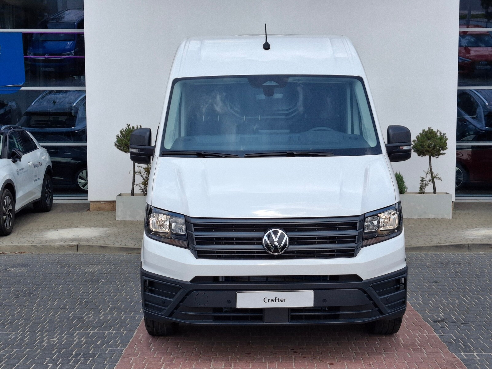 35 Furgon wysoki dach 2.0 l EU6 SCR 140 KM manual  Dostępny od Ręki!