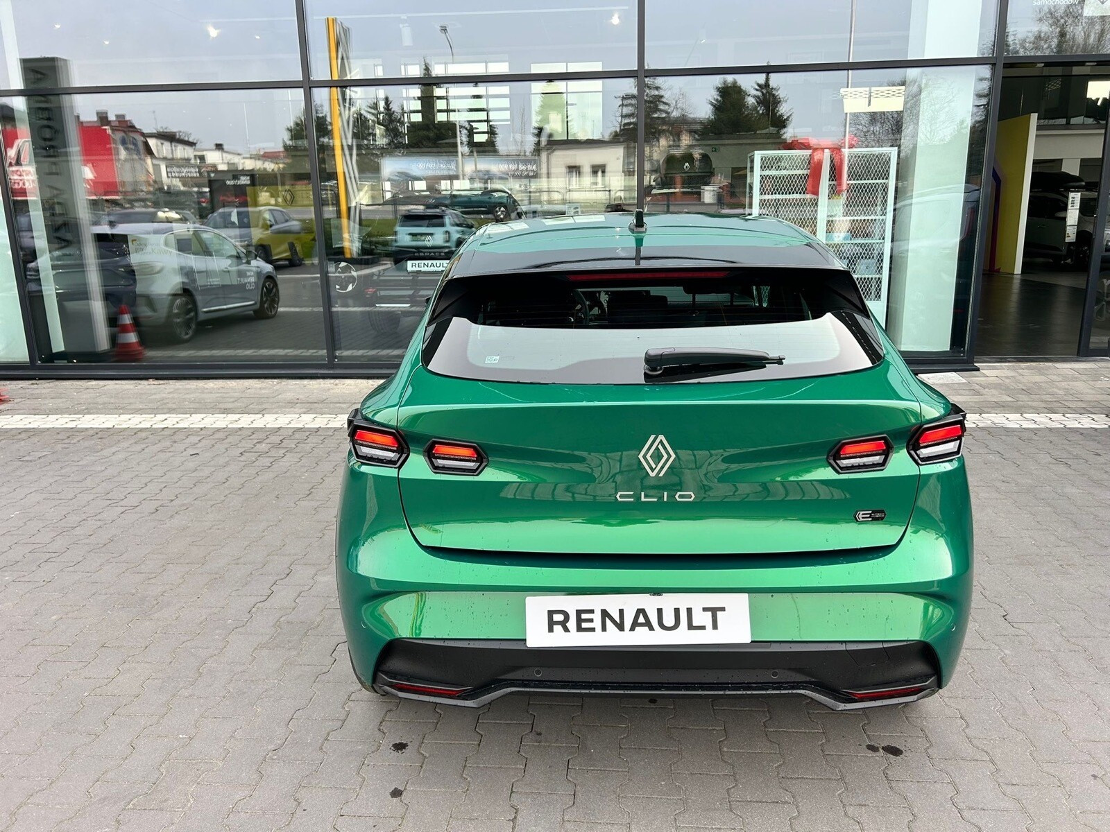 zielone clio automat