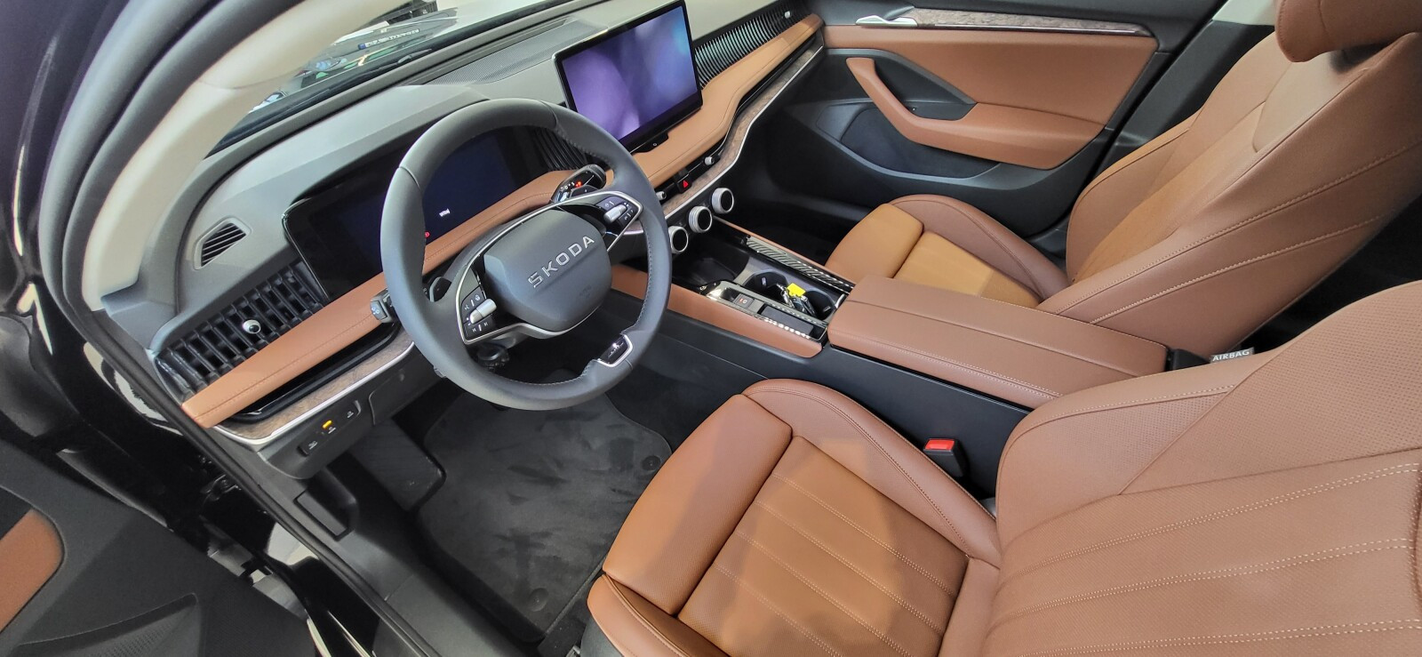 Škoda Superb Combi L&K 2,0 TDI 193KM 7-biegowa DSG 4x4