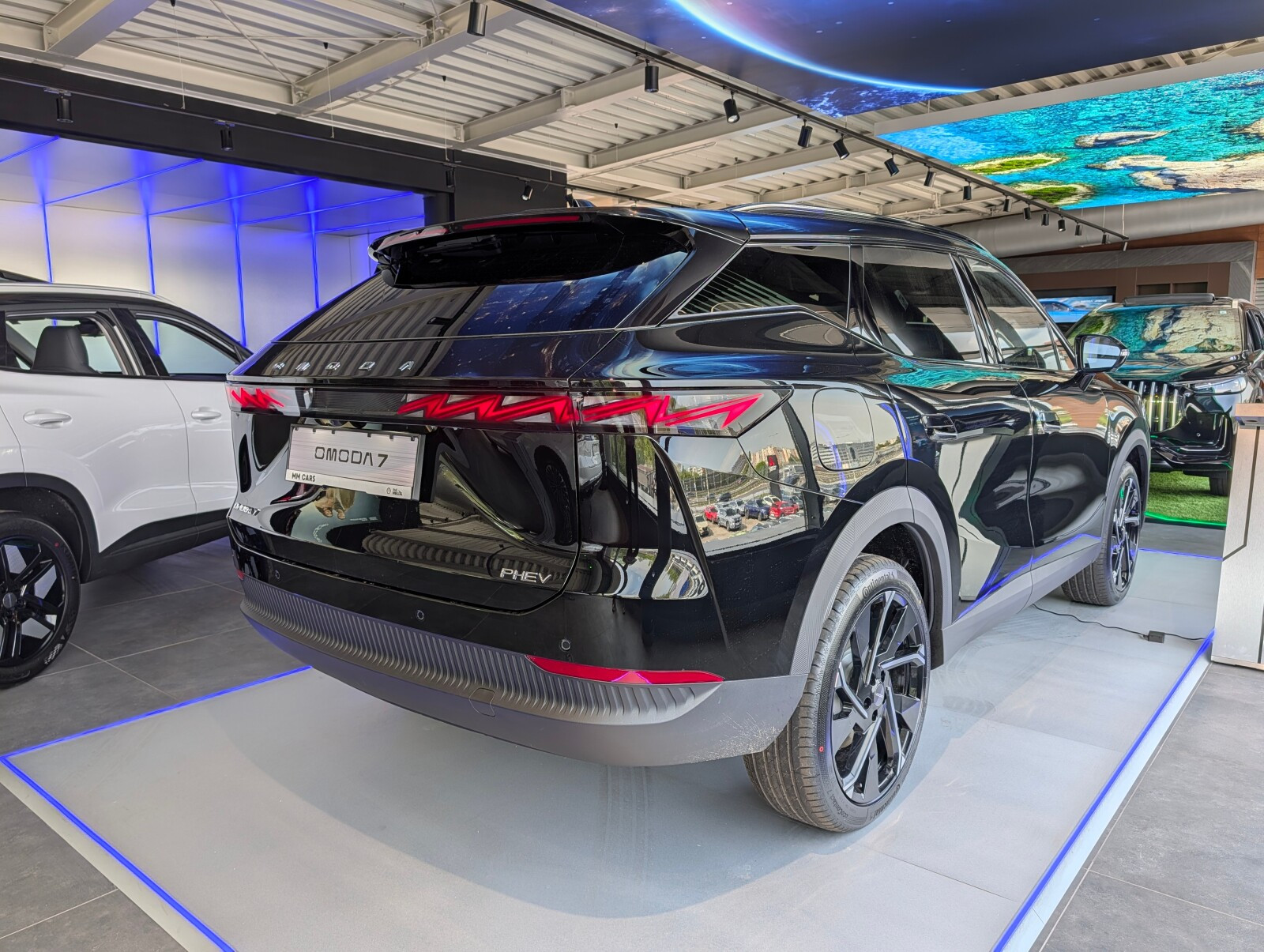 PHEV, Luxury, Carbon Black z ciemnym wnętrzem