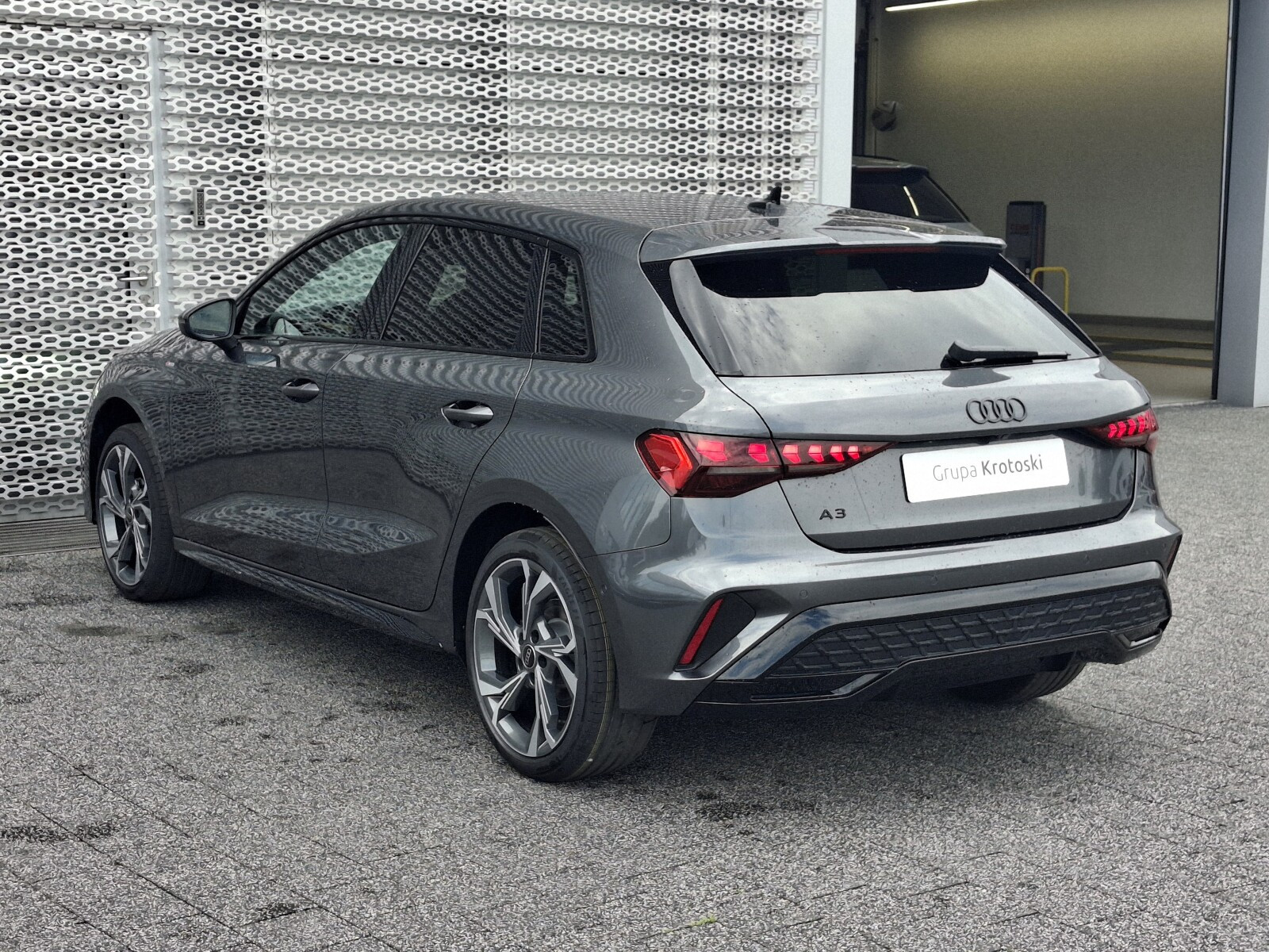 S line TFSI 110 kW S tronic * Pakiet Technology *