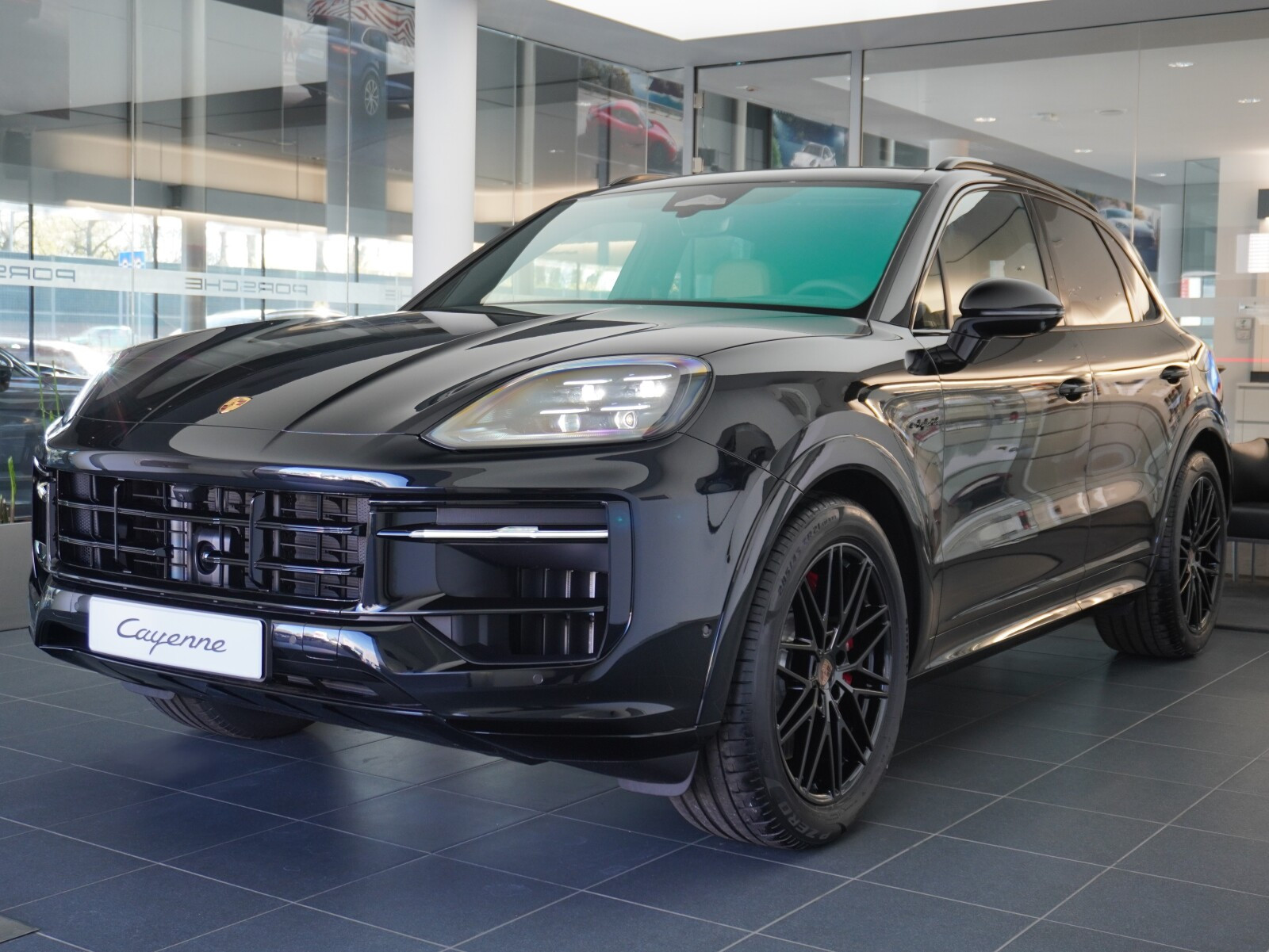 S E-Hybrid Black Edition 519KM Dostępny Od Ręki!
