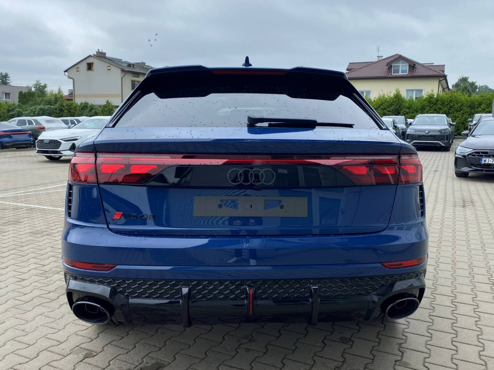 SUV Performance 471 kW tiptronic * Head Up * Hak
