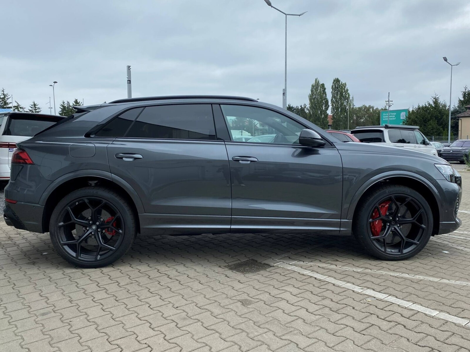 SUV performance 471 kW tiptronic * Hak * Head-Up *