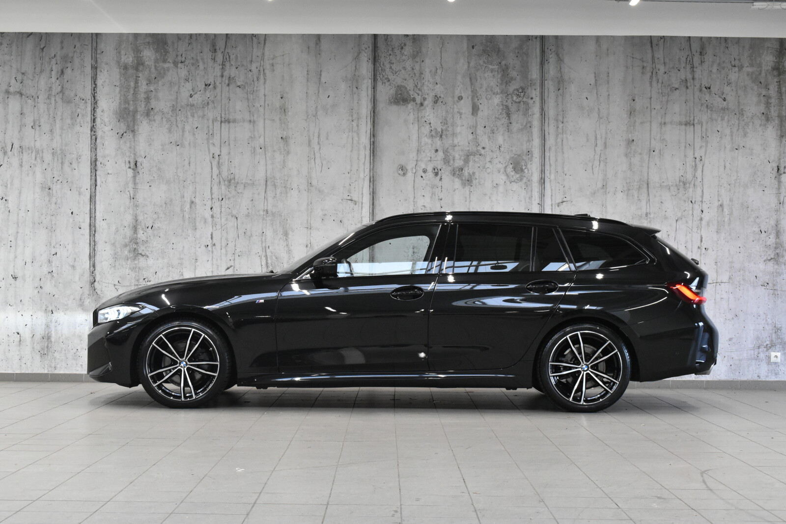 M Sport | Hak | FV23% | Adaptive LED