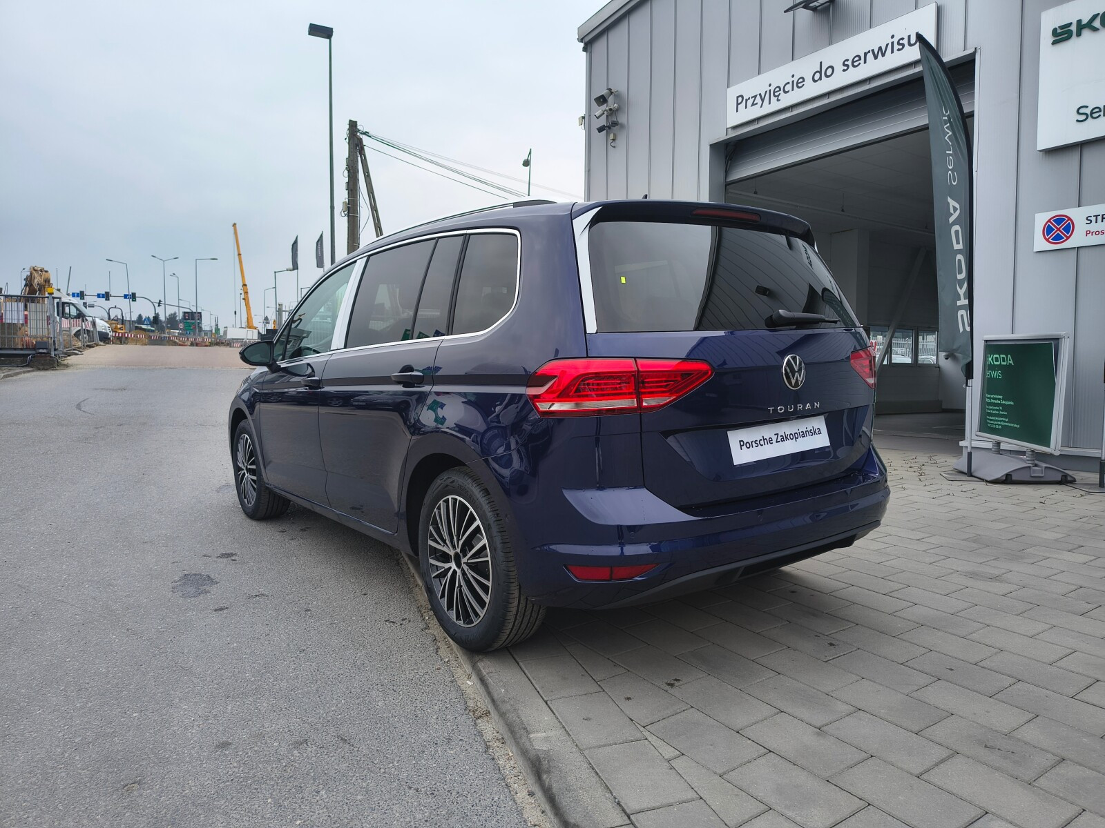 Touran Highline 1.5 TSI EVO 110 kW / 150 KM automatyczna, DSG 7