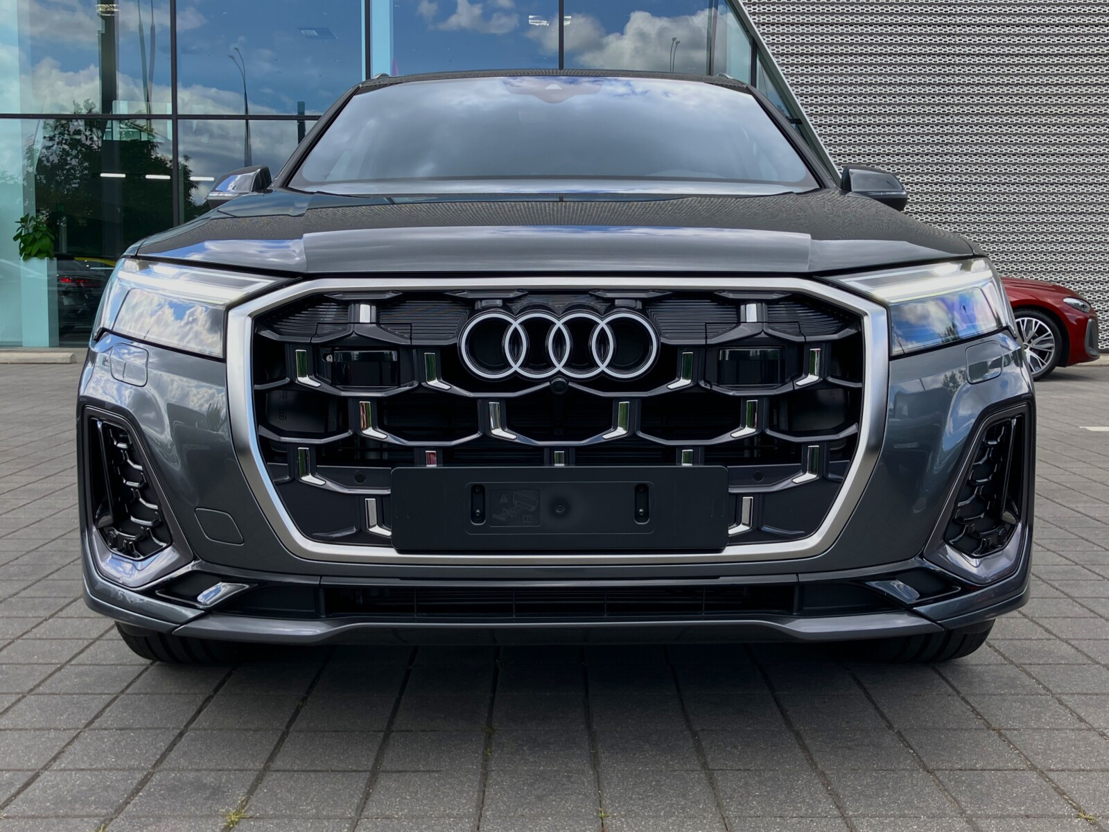 Salon Polska, Autoryzowane Audi Select Plus+