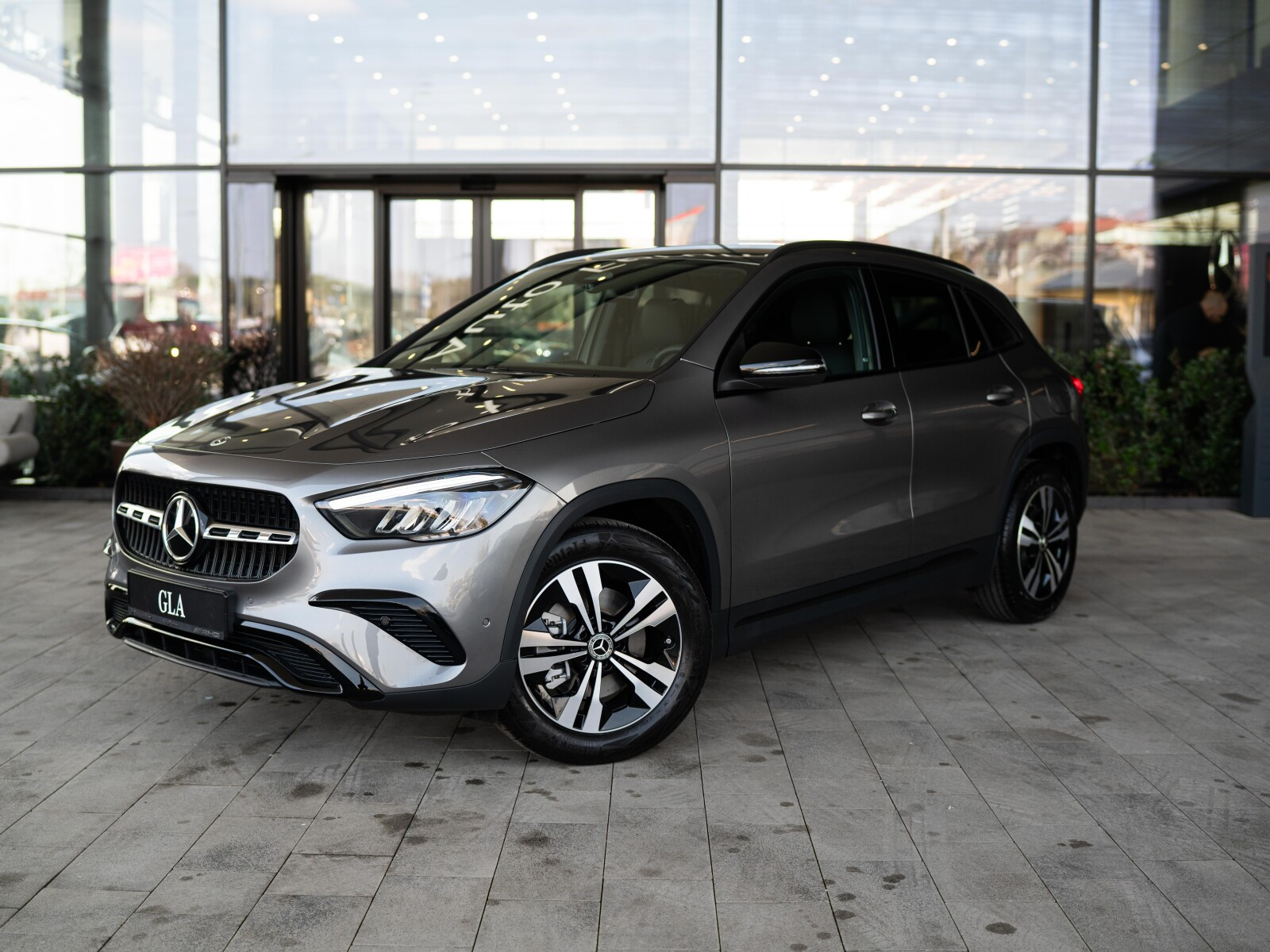 Mercedes-Benz GLA 220