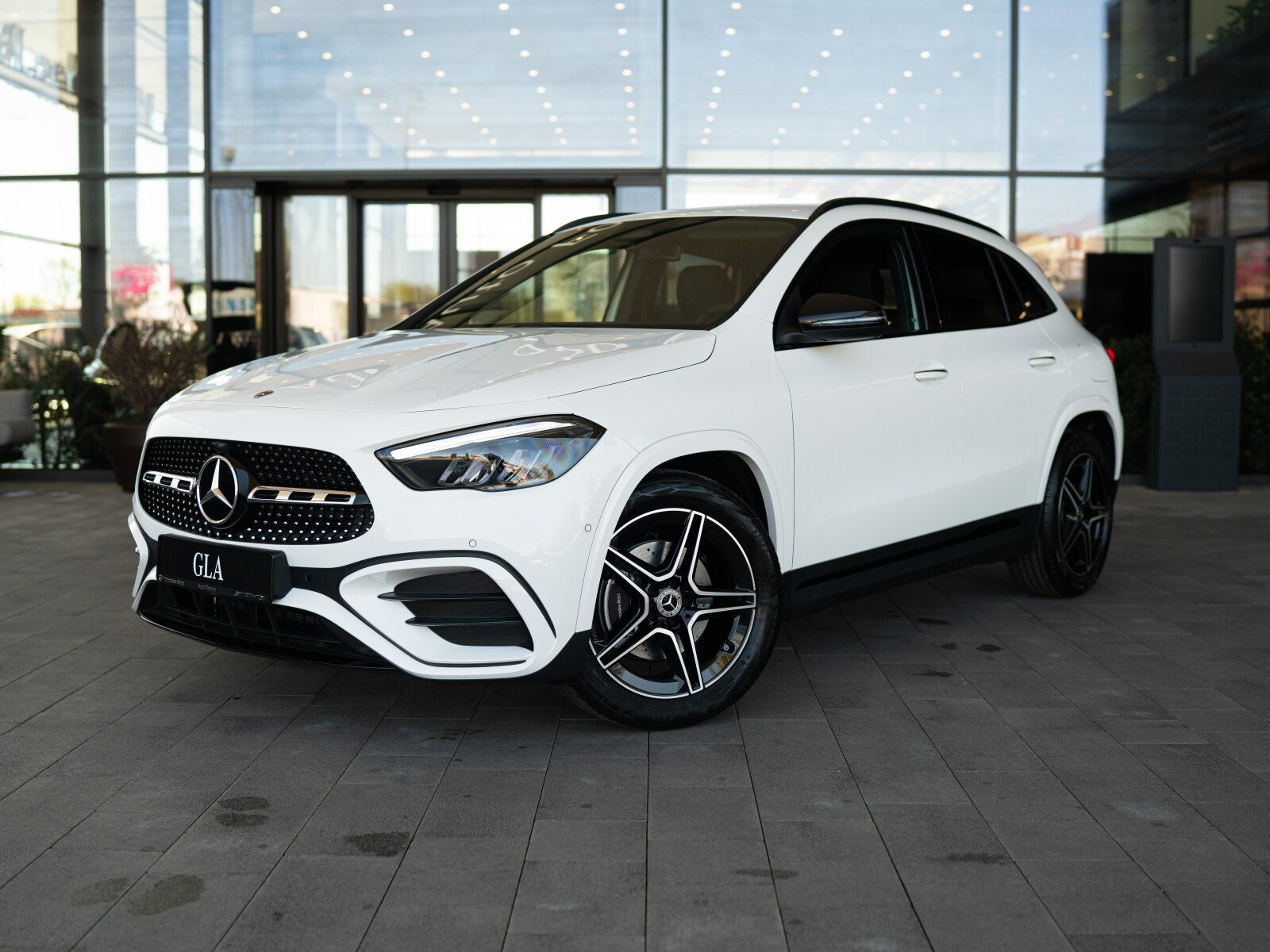 Mercedes-Benz GLA 200