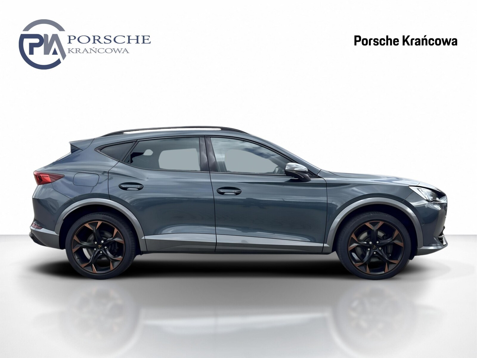 | Travel Assist | Panorama | Hak | Sportowa Kierownica | DCC |