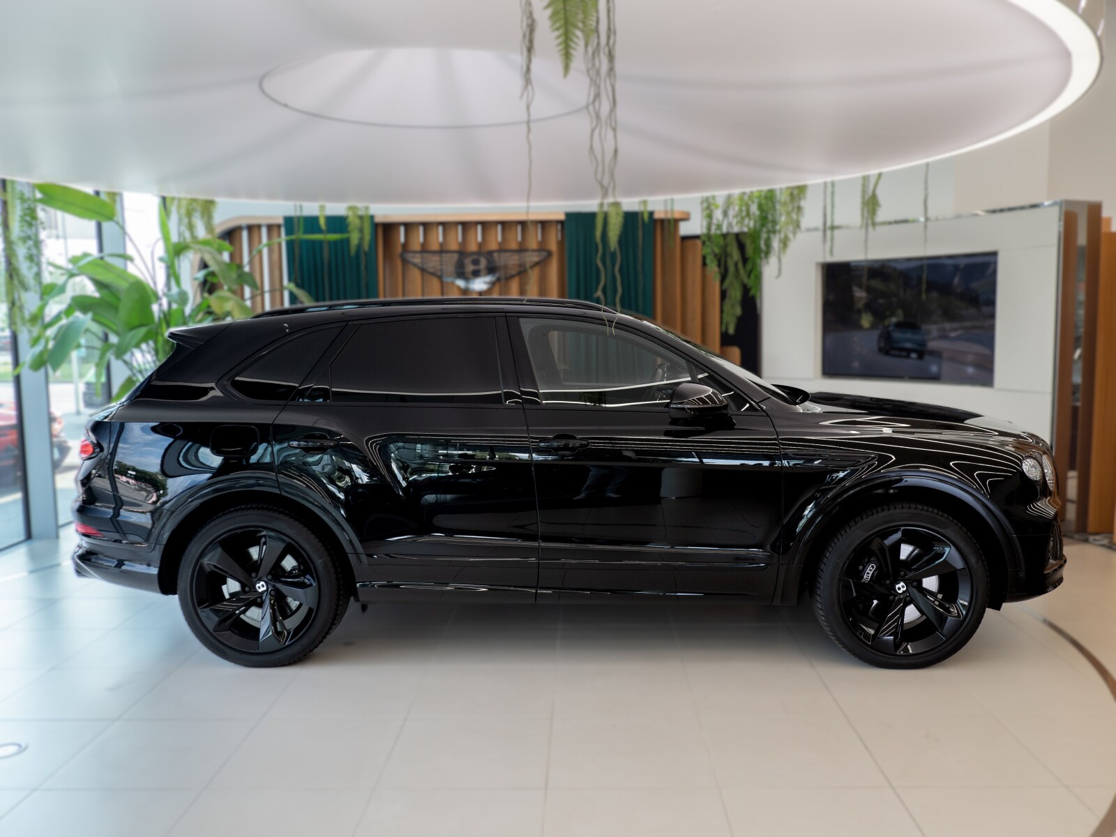 V8 550KM, Azure, SalonPL, Serwis ASO, VAT23%, PPF, Gwarancja Certified