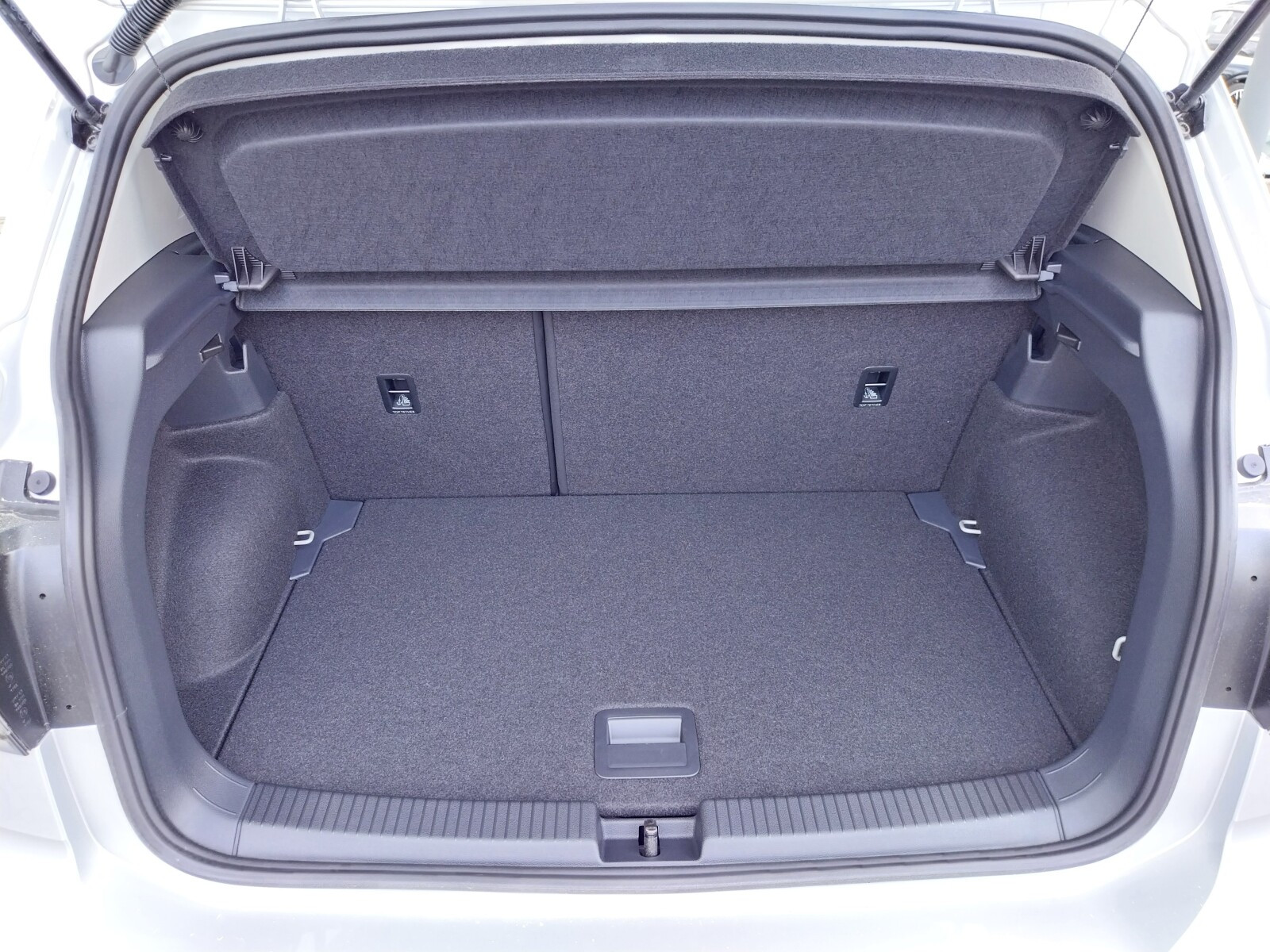 T-Cross Life Plus 1.0 TSI 85 kW / 116 KM manualna, 6-biegowa