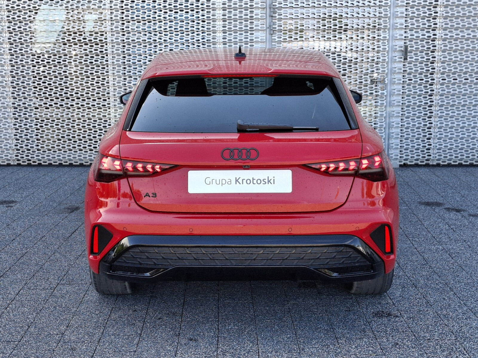 S line TFSI 110 kW S tronic * Pakiet Technology *