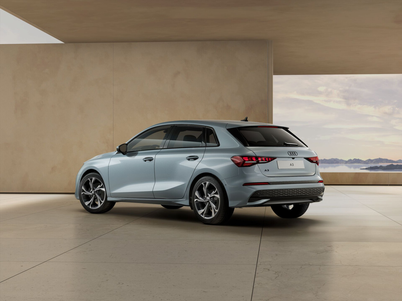 Advanced TFSI 110 kW S tronic * Pakiet Technology
