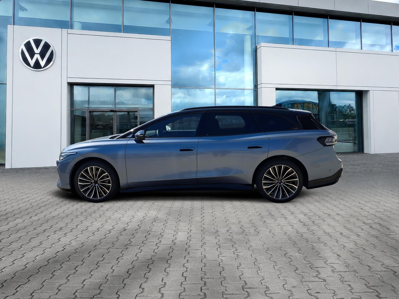 Pro Plus 77 kWh 286 KM automatyczna Dostępny Od Ręki!
