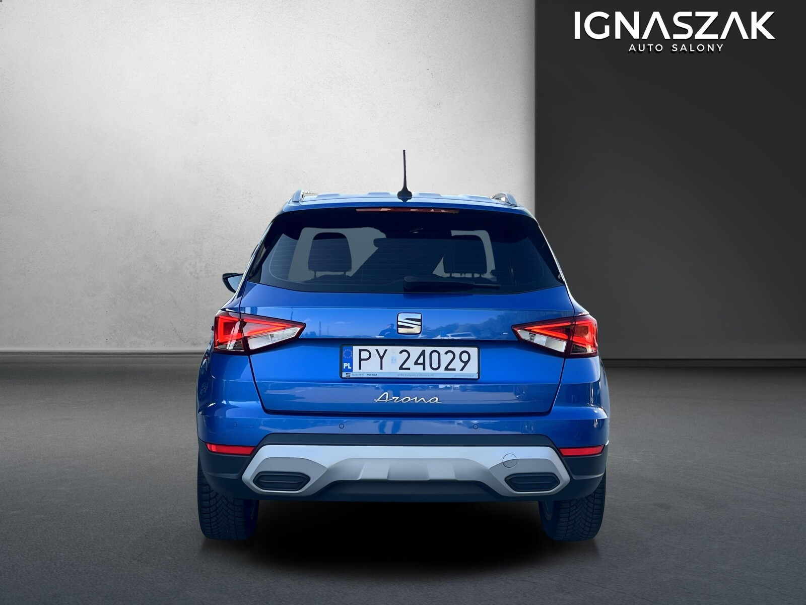 110KM Xperience FULL LED Salon PL