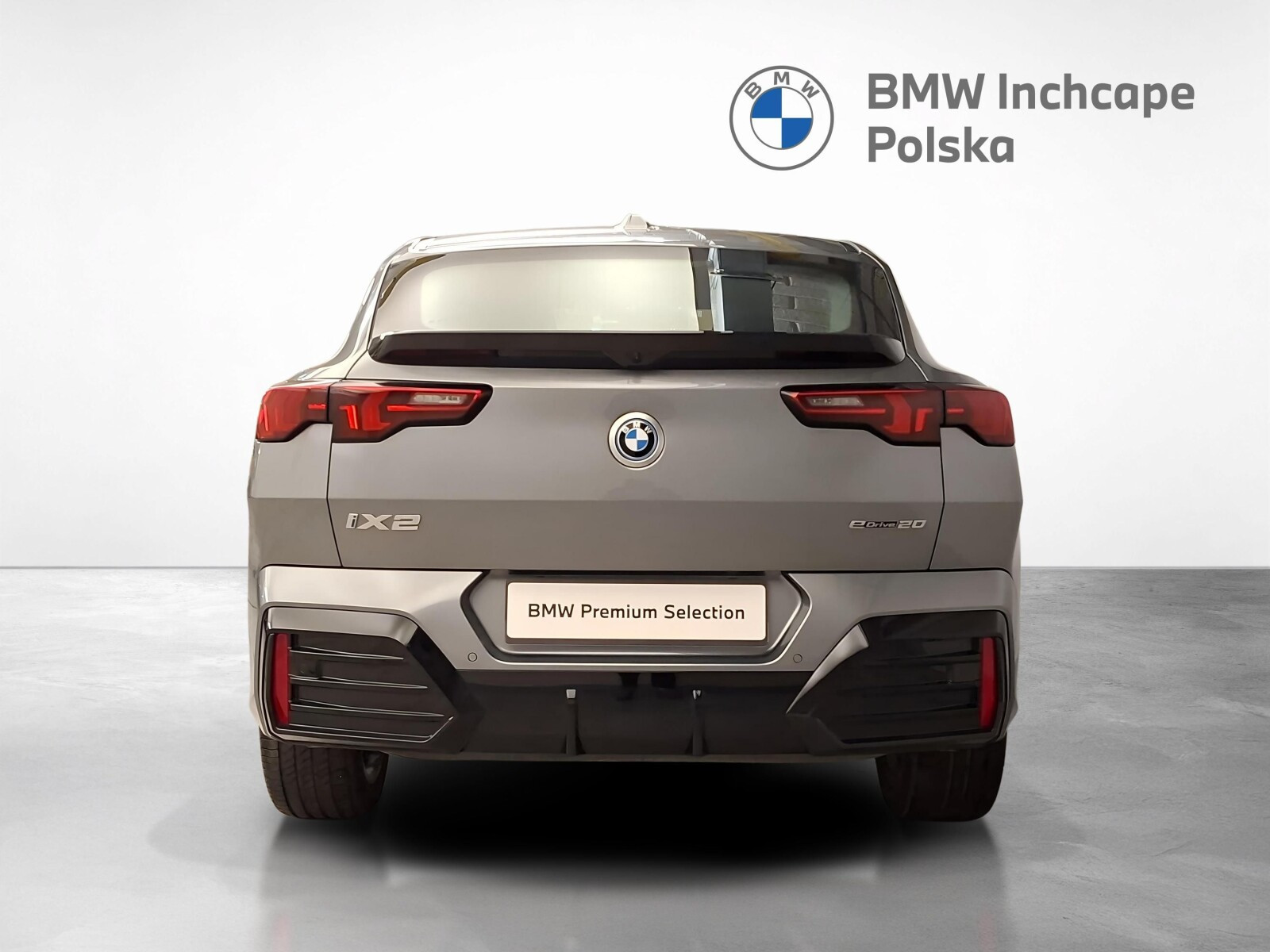 BMW iX2 eDrive20 M Sport, Shadow Line, Adaptacyjne podwozie M