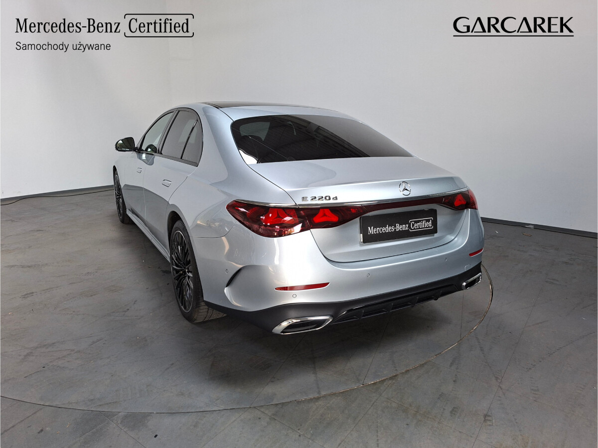 Mercedes E220d /AMG Line/salon polska/bezwypadkowy/ FV23%
