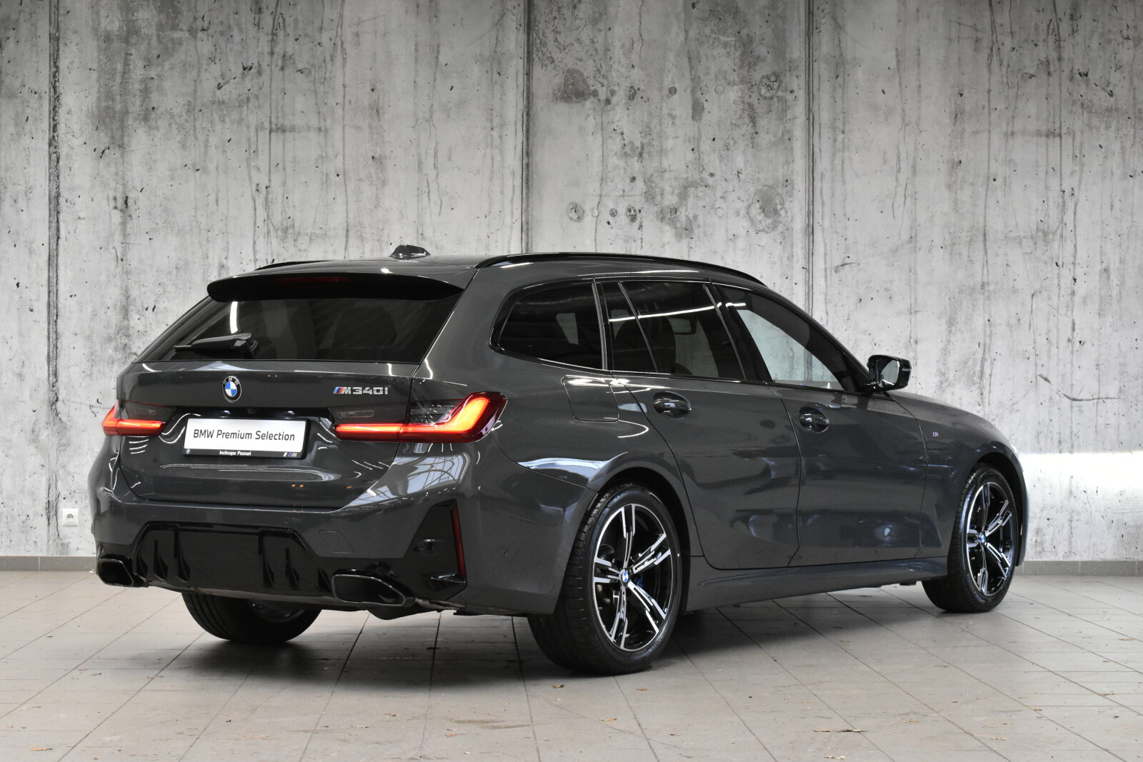 i 23% | M Sport | Dach panoramiczny | BMW Live Cockpit Professional