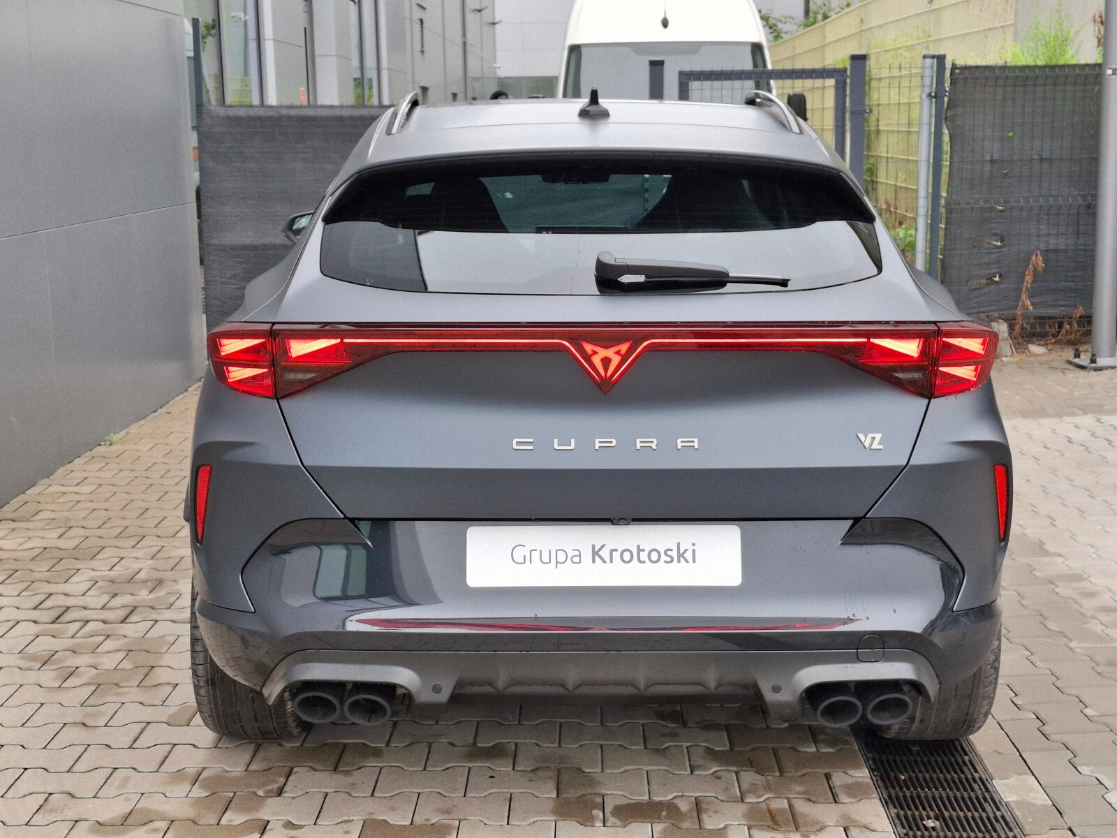 VZ Tribe Edition Black 2.0 TSI 333 KM 7-biegowa DSG 4Drive od Ręki!