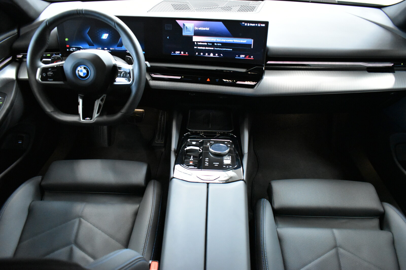 FV 23%, M-sport Pro, hak holowniczy, Harman Kardon, PHEV
