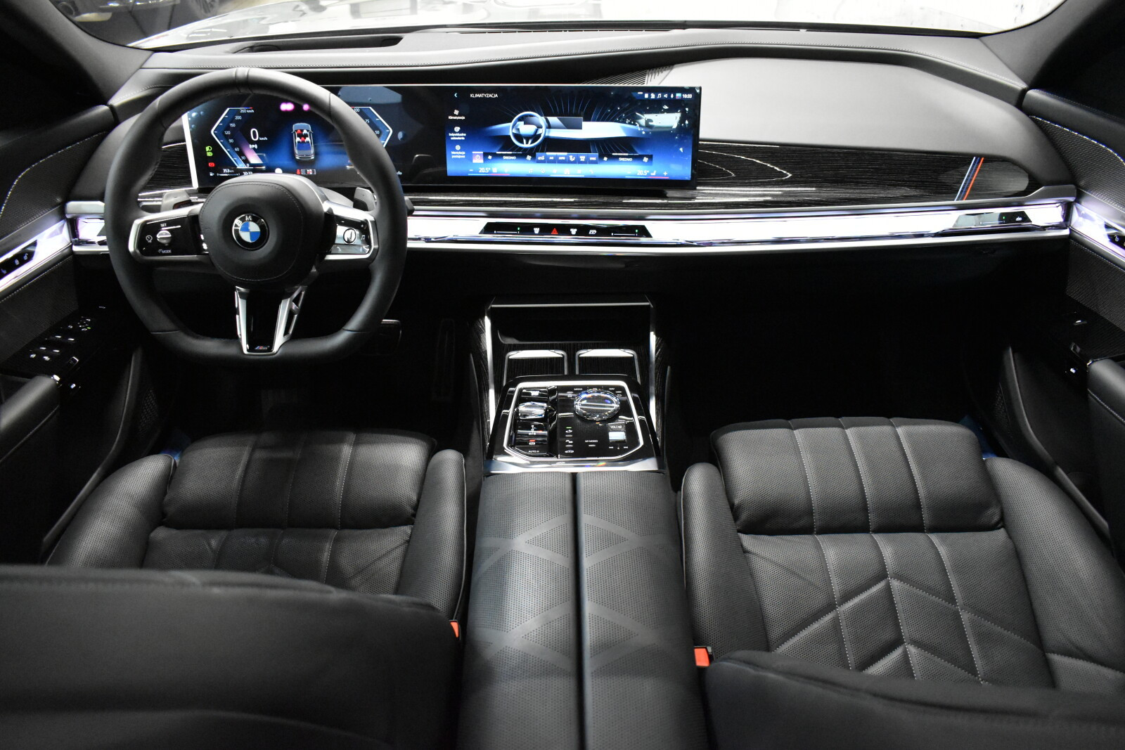 740d xDrive Limuzyna|MPakiet|Szary Oxide|Wnętrze BMW Individual