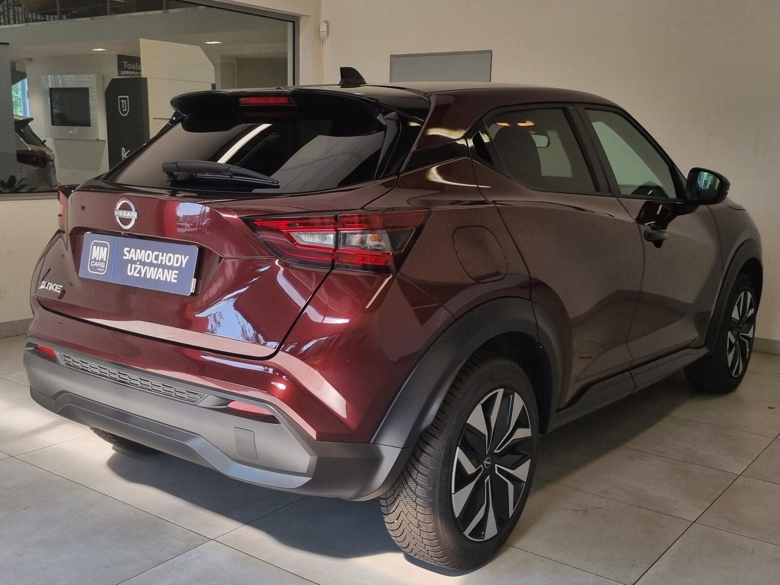 Salon Polska, Acenta, FV23%