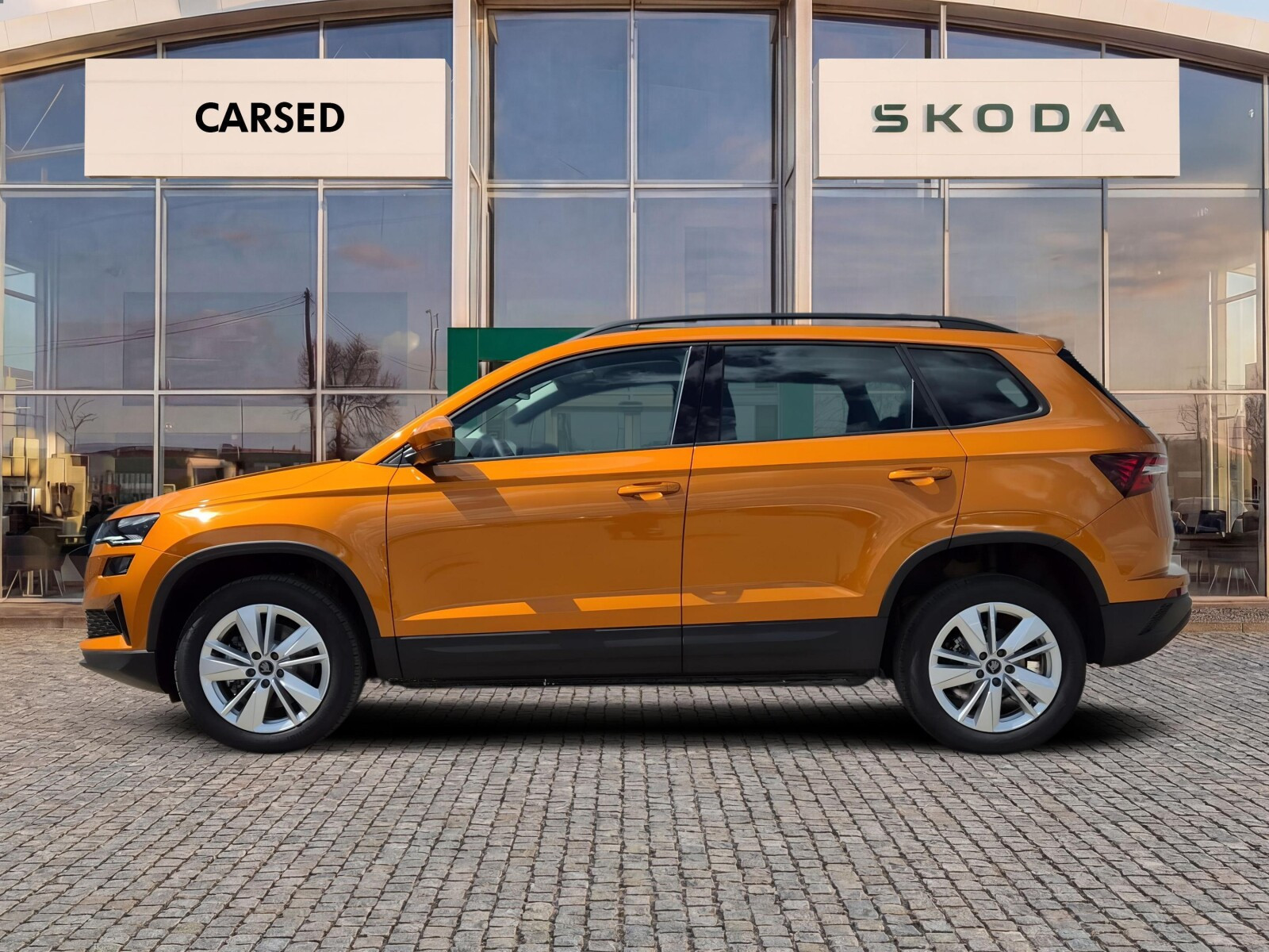 Drive 1.5 TSI DSG Auto z placu