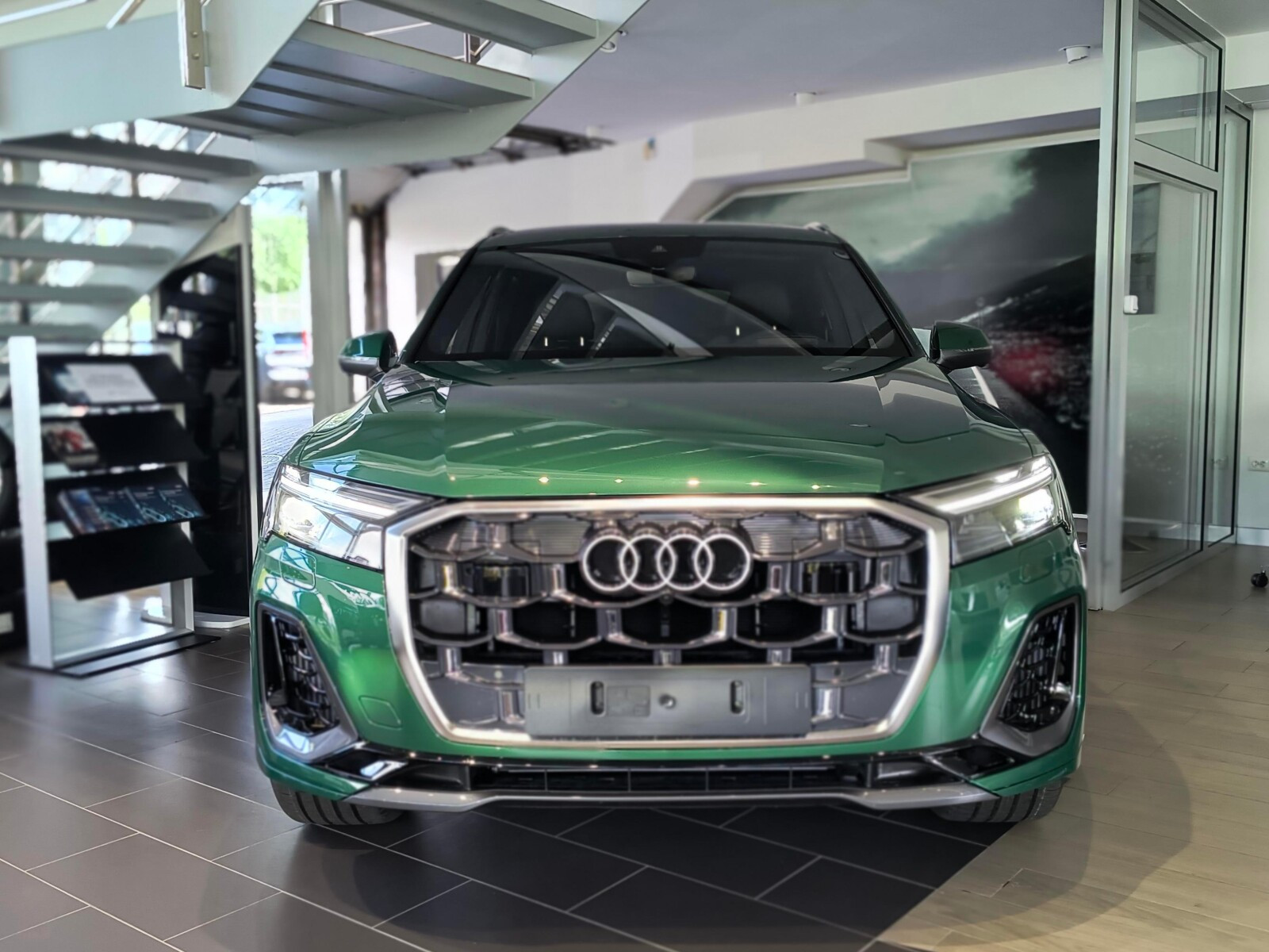 Q7 55 TFSI e PHEV Quattro: Hak; B&G; Head-up Skrętna oś; VAT 23%