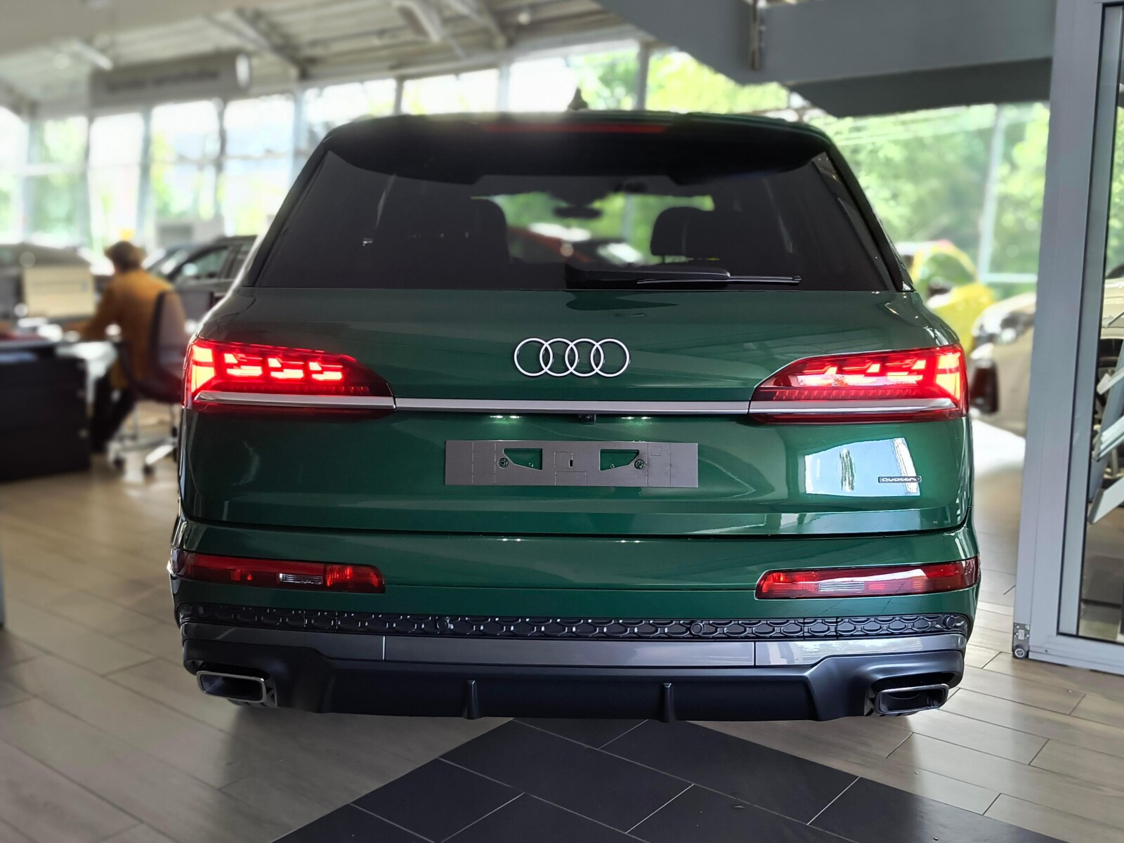 Q7 55 TFSI e PHEV Quattro: Hak; B&G; Head-up Skrętna oś; VAT 23%