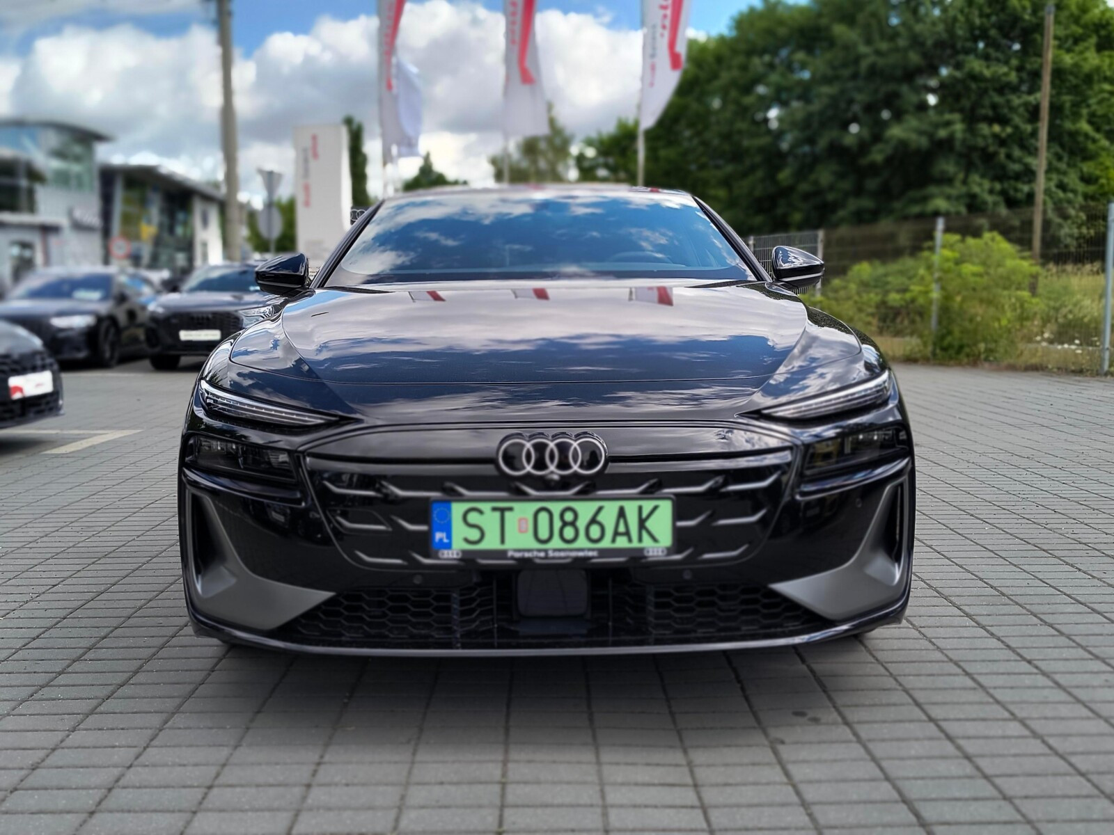 A6 E-tron 83kWh: Tech plus; Exterieur; VAT 23%