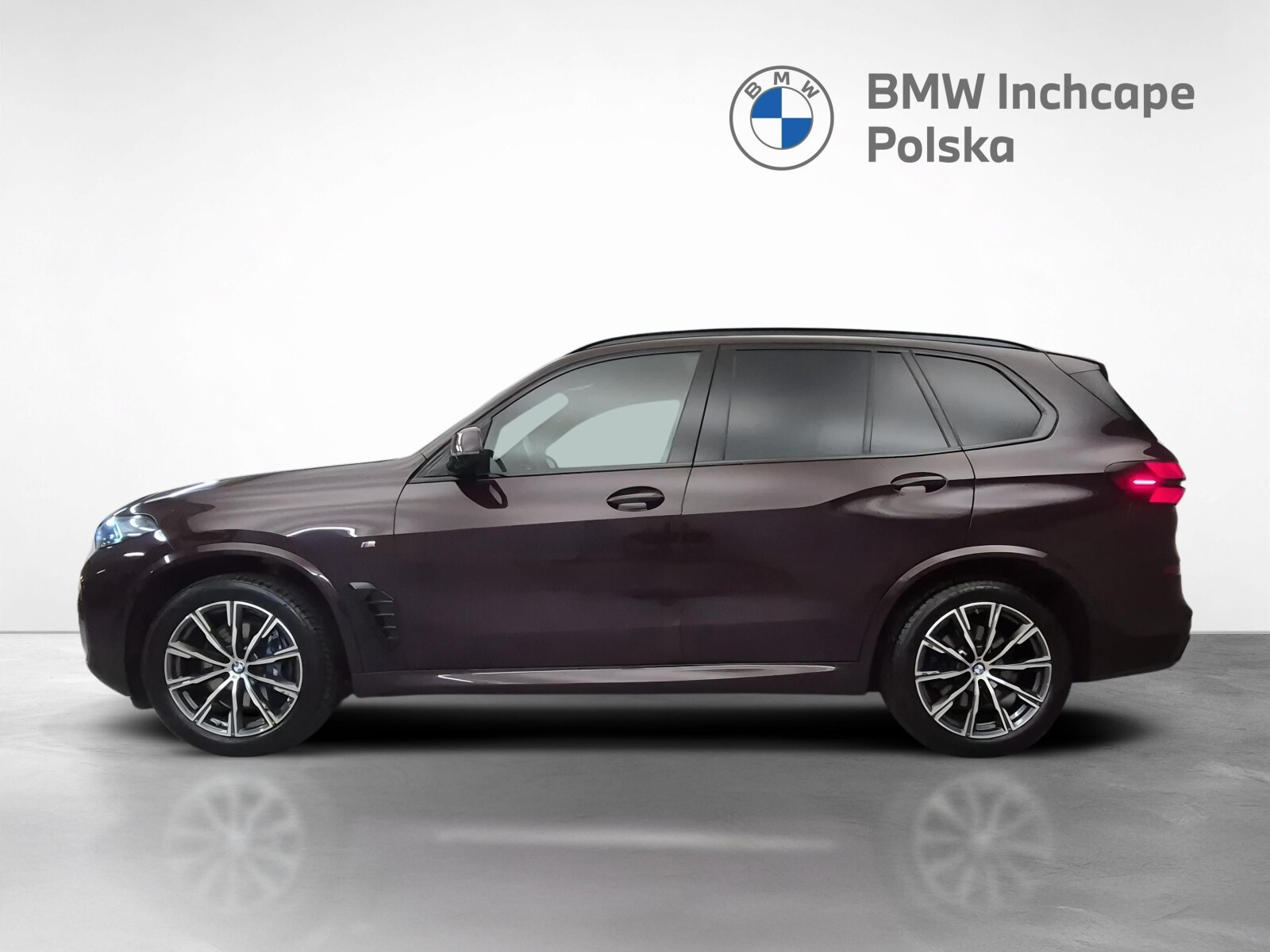 Hak Holowniczy l Skrętna Oś l Pneumatyczne Zawieszenie l Masaże