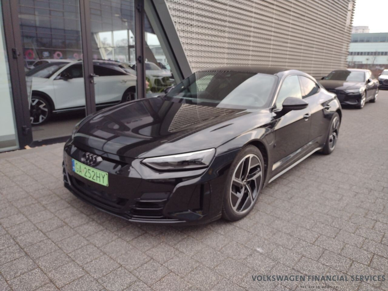 Audi e-tron