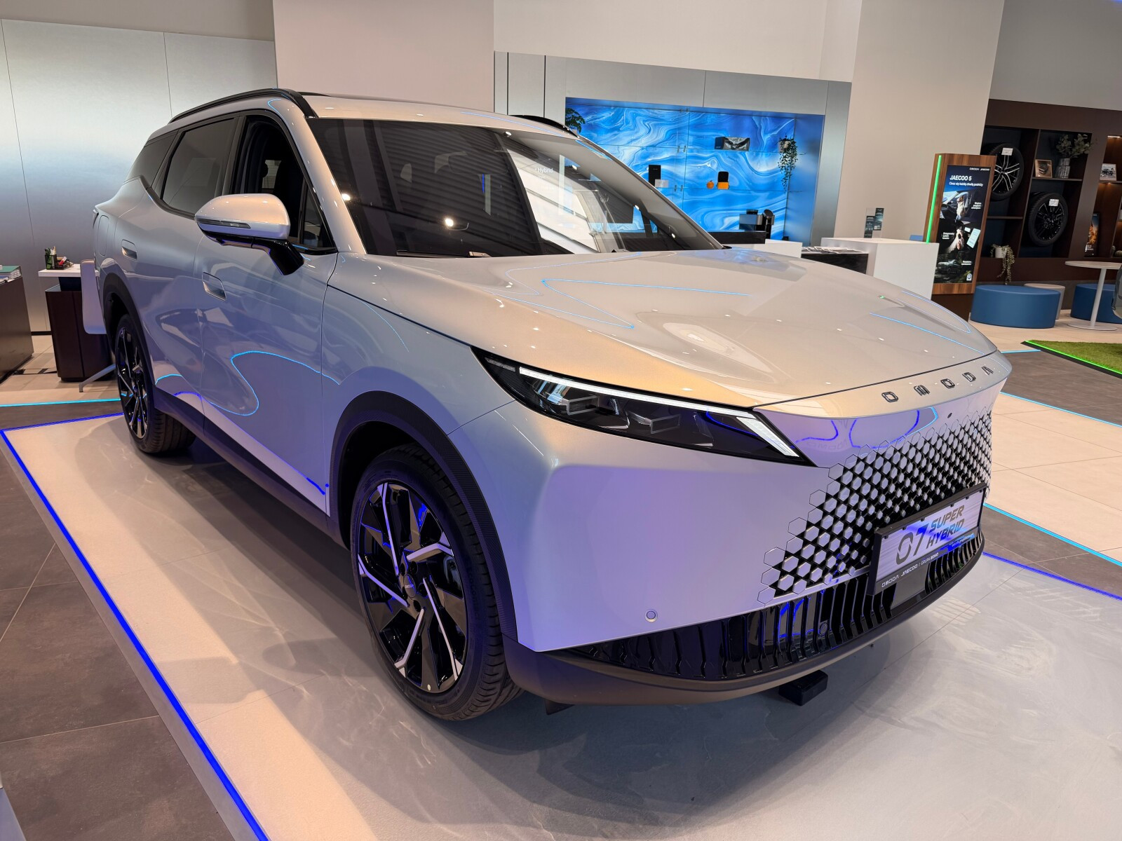 Omoda 7 PHEV