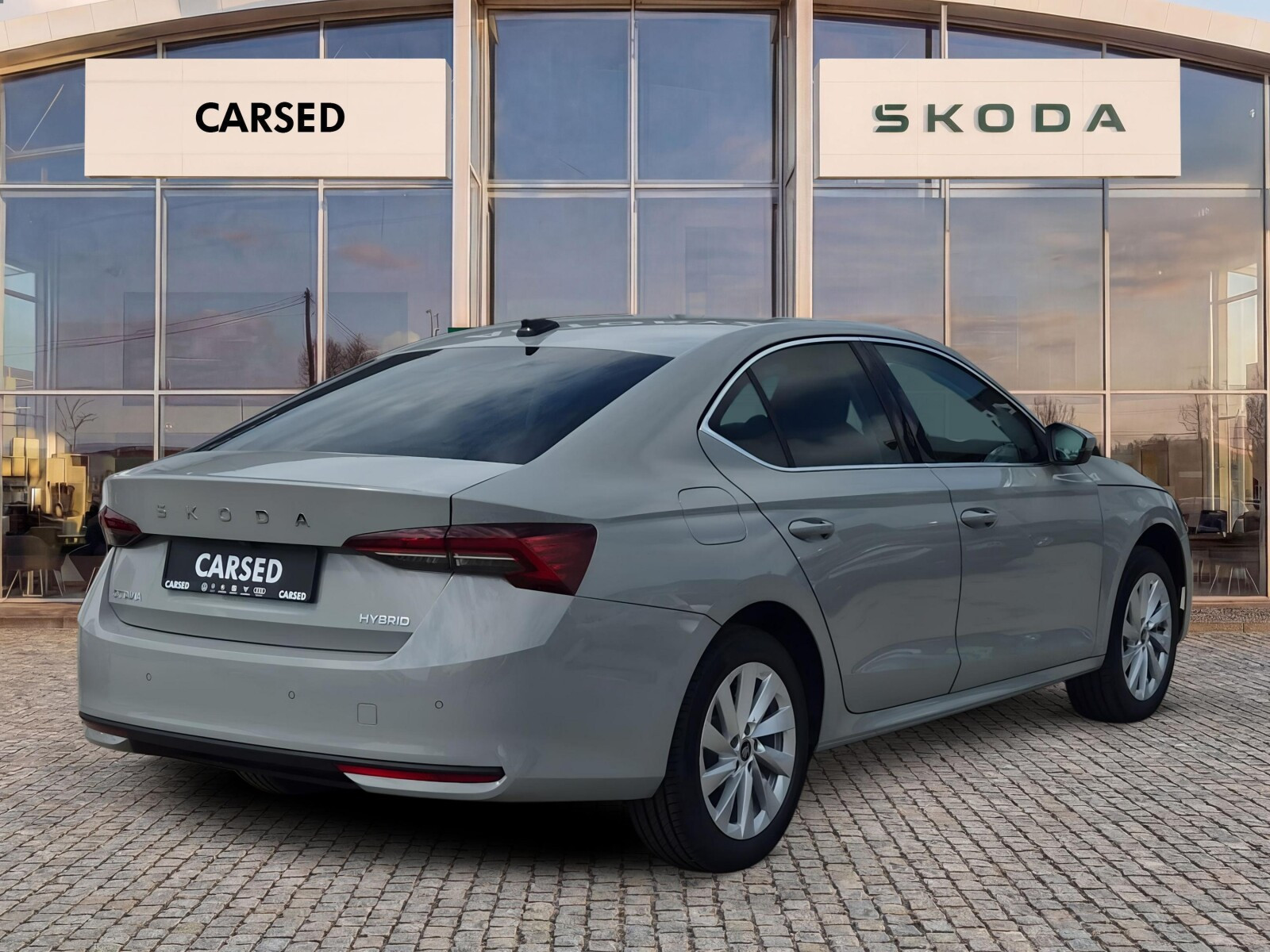 Drive 1.5 TSI DSG Auto z placu